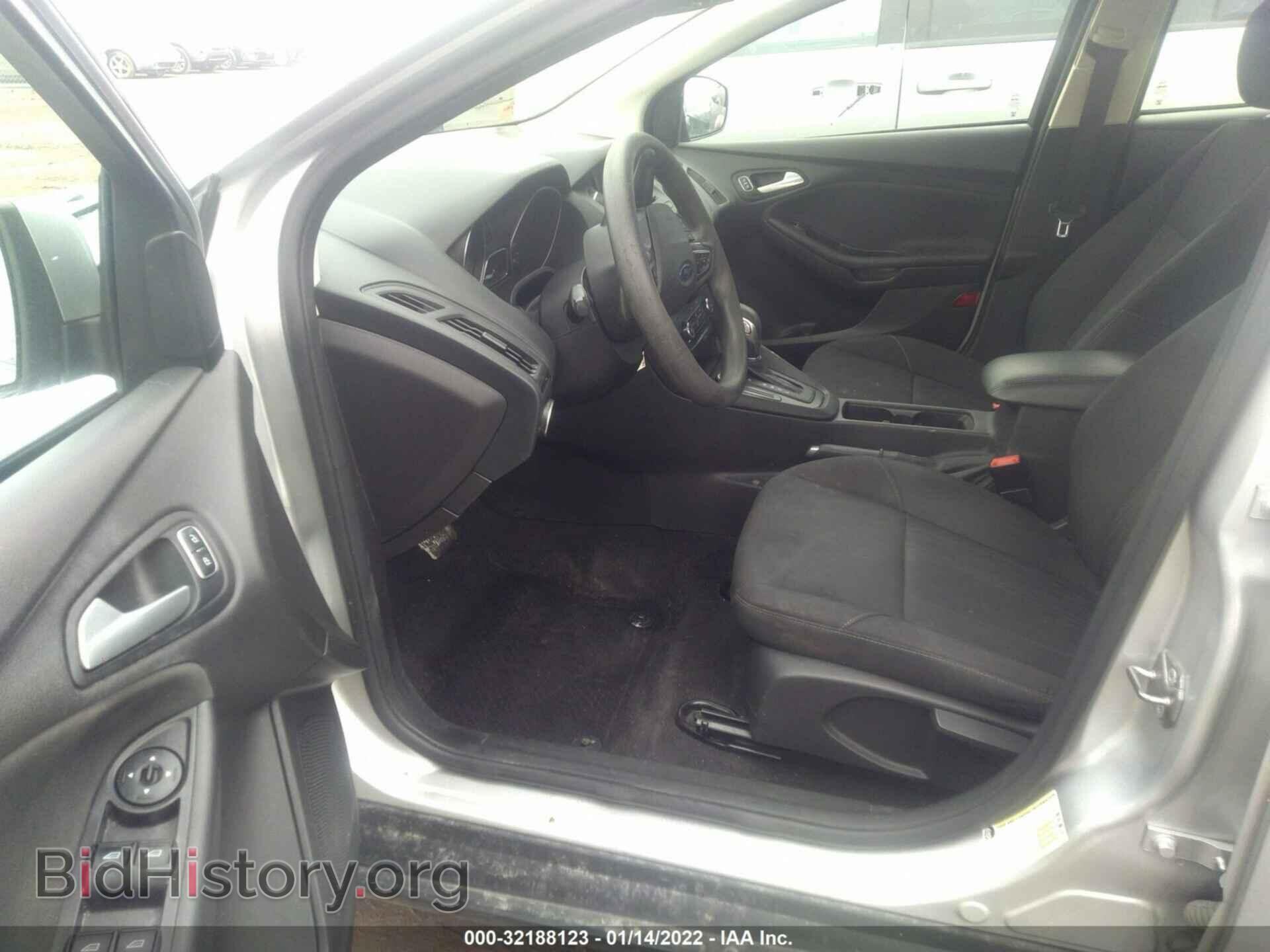 2017 FORD FOCUS - VIN: 1FADP3F29HL243572 - Фото 5