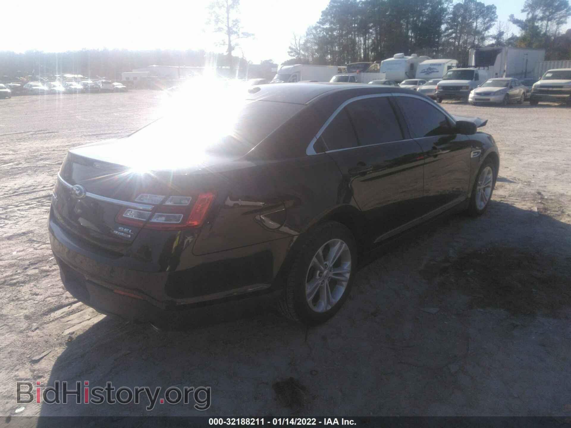 2013 FORD TAURUS - VIN: 1FAHP2E85DG118251 - Фото 4