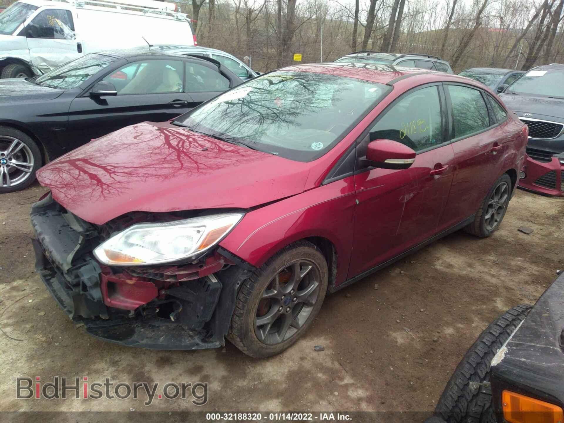 2013 FORD FOCUS - VIN: 1FADP3F26DL276099 - Фото 2