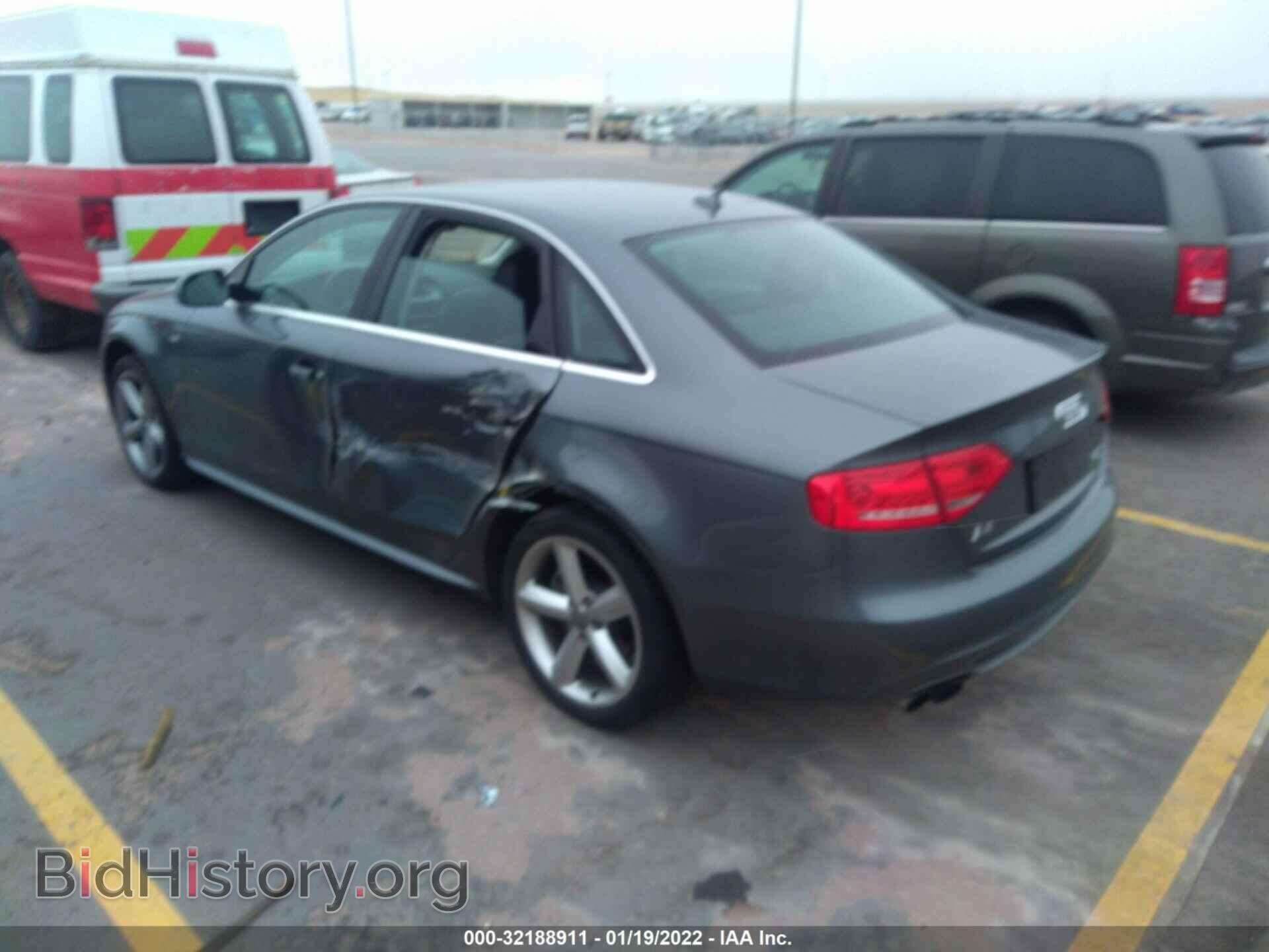 2012 AUDI A4 - VIN: WAUFFAFL8CA055839 - Фото 3