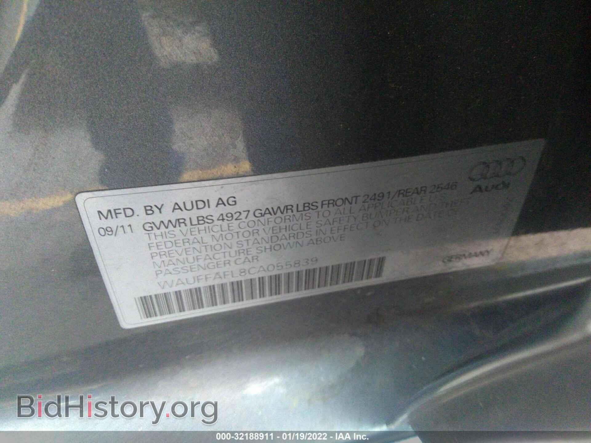 2012 AUDI A4 - VIN: WAUFFAFL8CA055839 - Фото 9