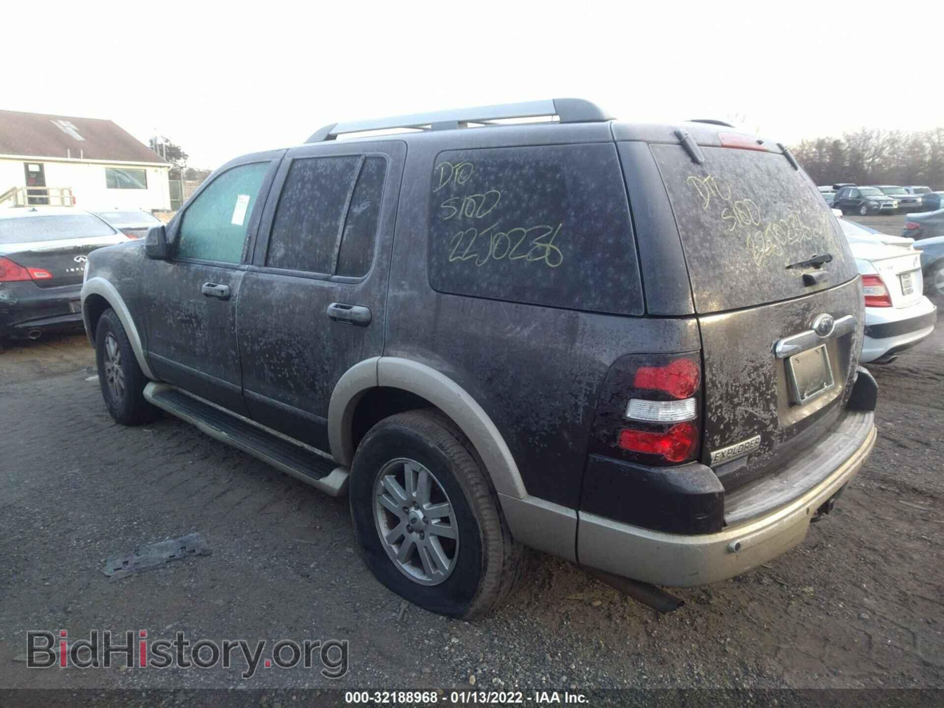 2006 FORD EXPLORER - VIN: 1FMEU74E06UB21861 - Фото 3