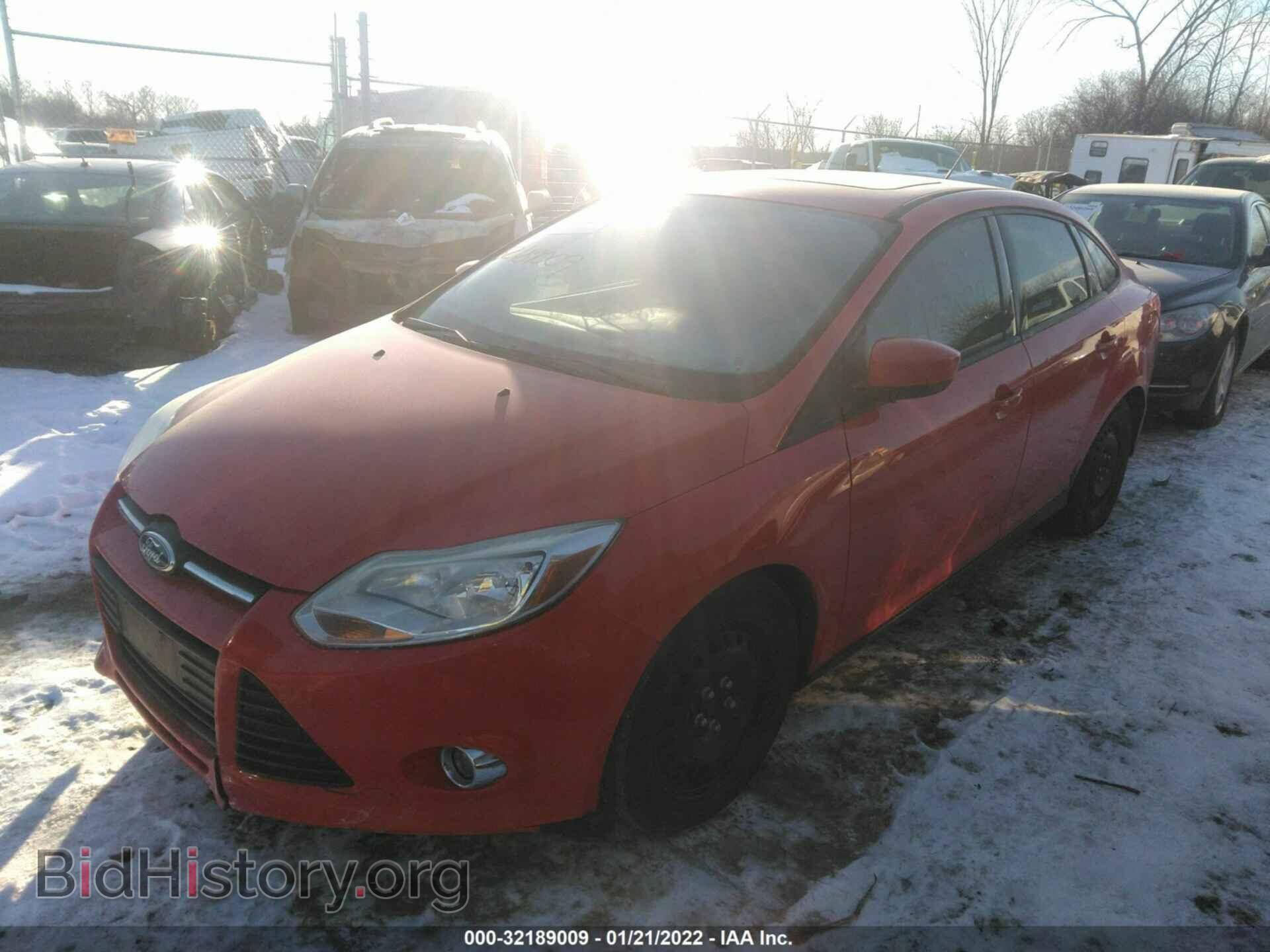 2012 FORD FOCUS - VIN: 1FAHP3F2XCL120373 - Фото 2
