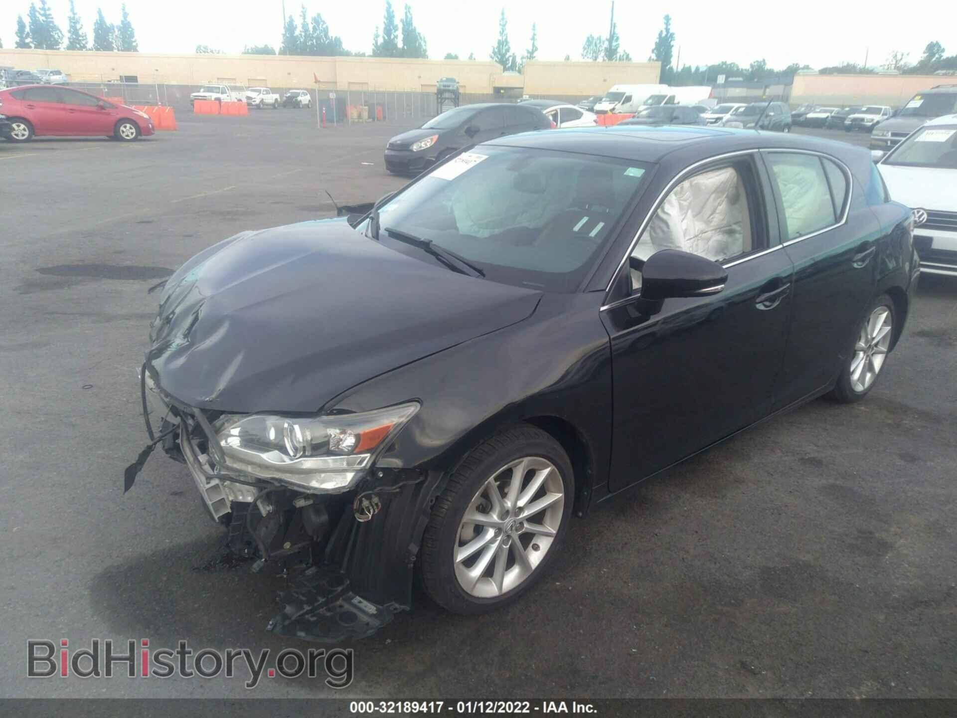 2013 LEXUS CT 200H - VIN: JTHKD5BH2D2140413 - Фото 2