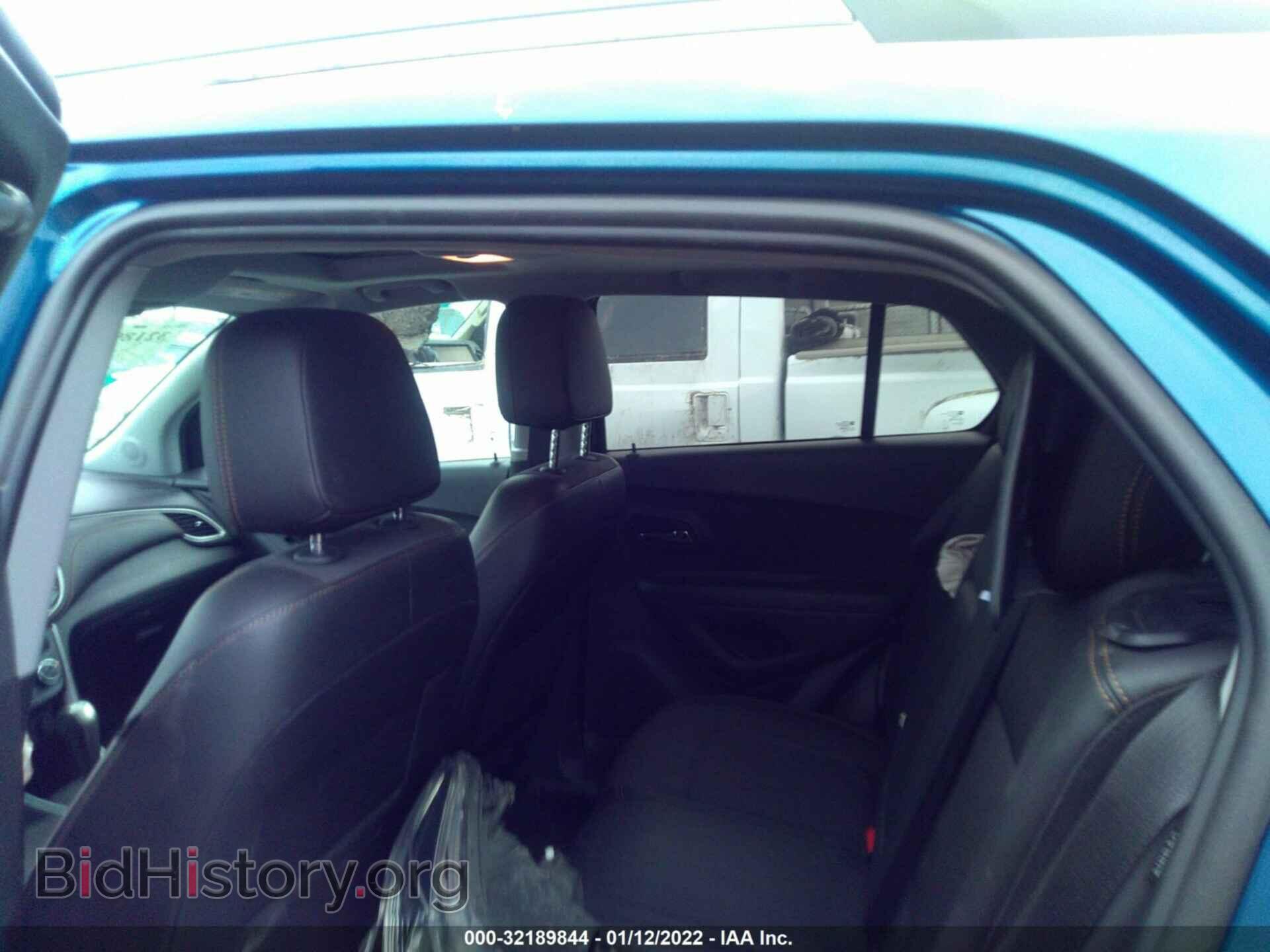 2019 CHEVROLET TRAX - VIN: 3GNCJLSB3KL292461 - Фото 8