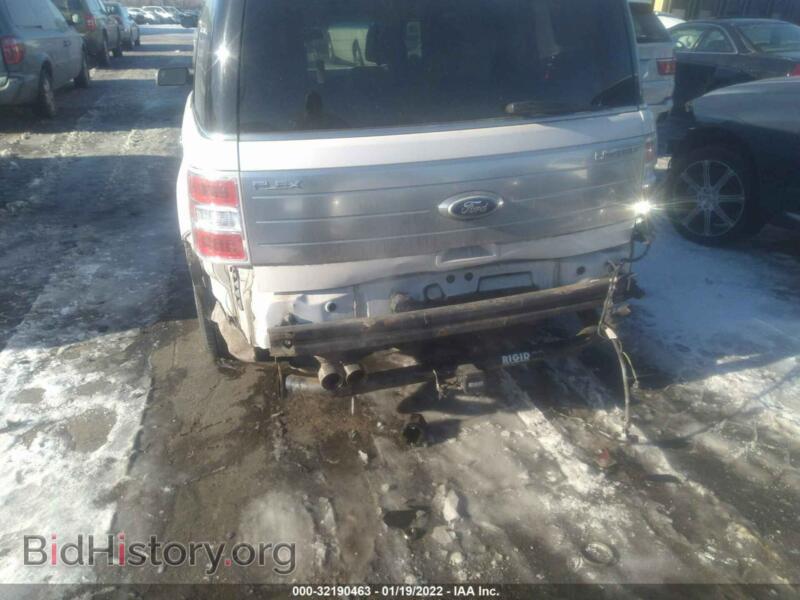 2011 Ford FLEX (VIN 2FMGK5DC3BBD07072) — photo 6 of 12