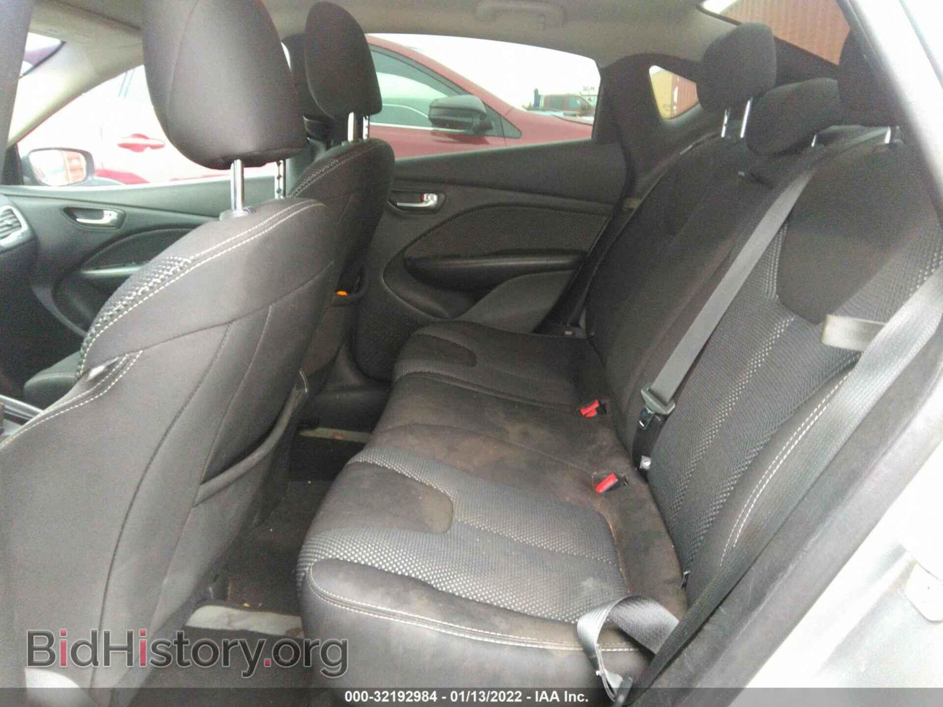 2016 DODGE DART - VIN: 1C3CDFBBXGD766604 - Photo 8