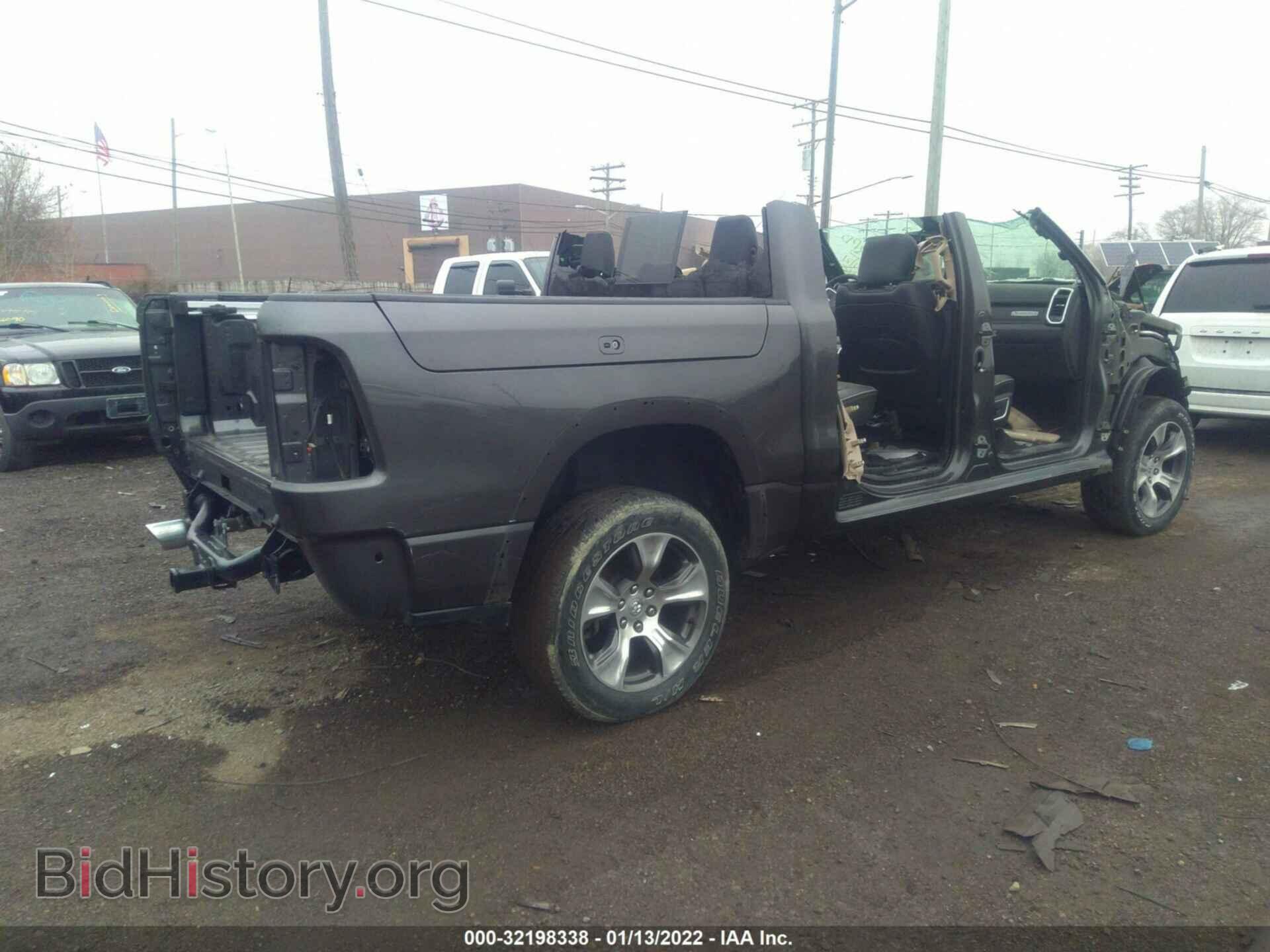 2019 RAM 1500 - VIN: 1C6SRFJT8KN709265 - Фото 4