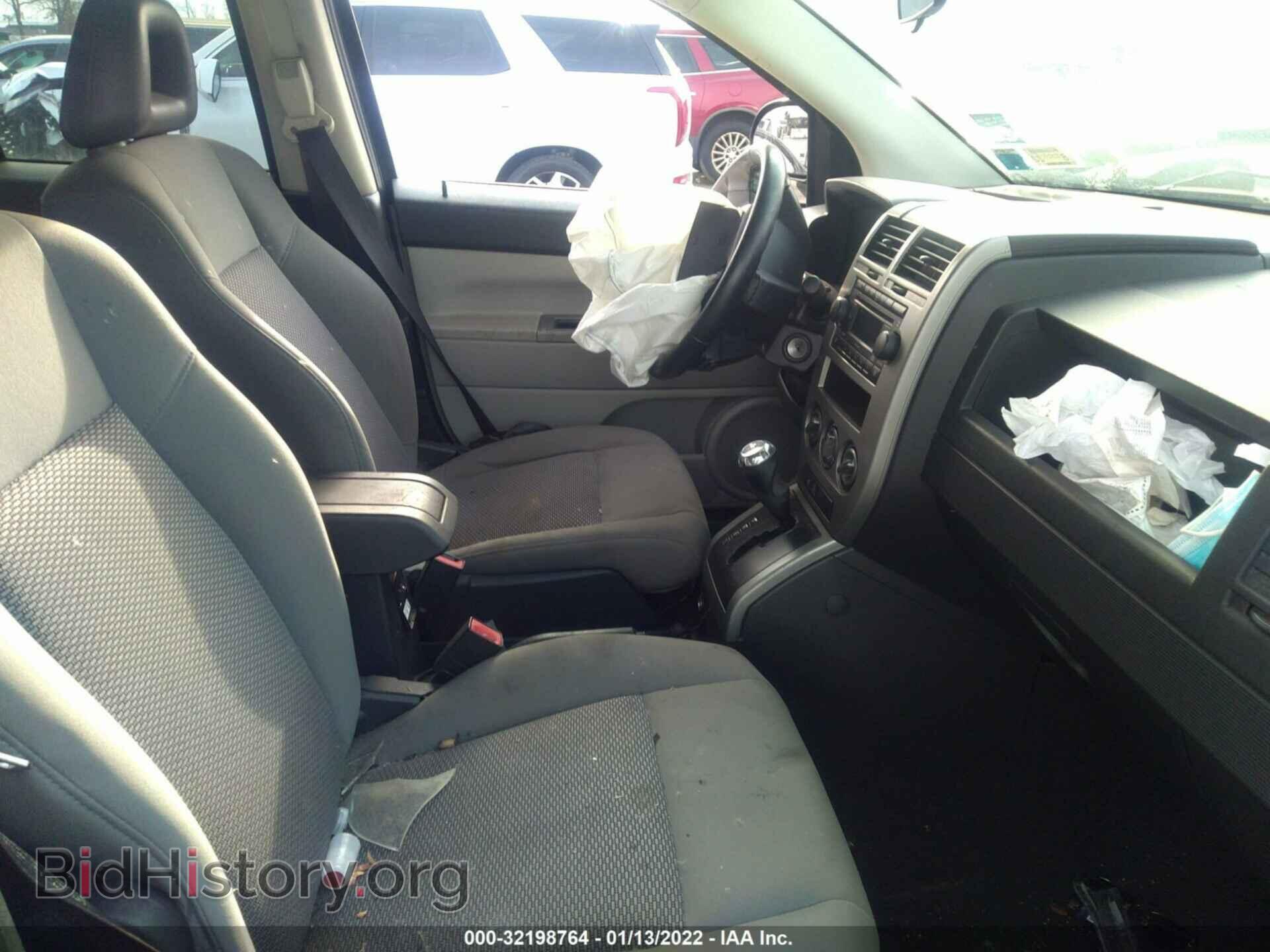 2007 JEEP COMPASS - VIN: 1J8FF47W67D120696 - Фото 5
