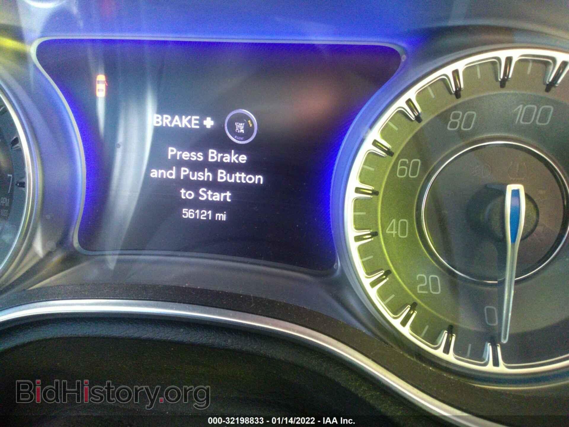 2019 CHRYSLER 300 - VIN: 2C3CCAAGXKH501132 - Фото 7