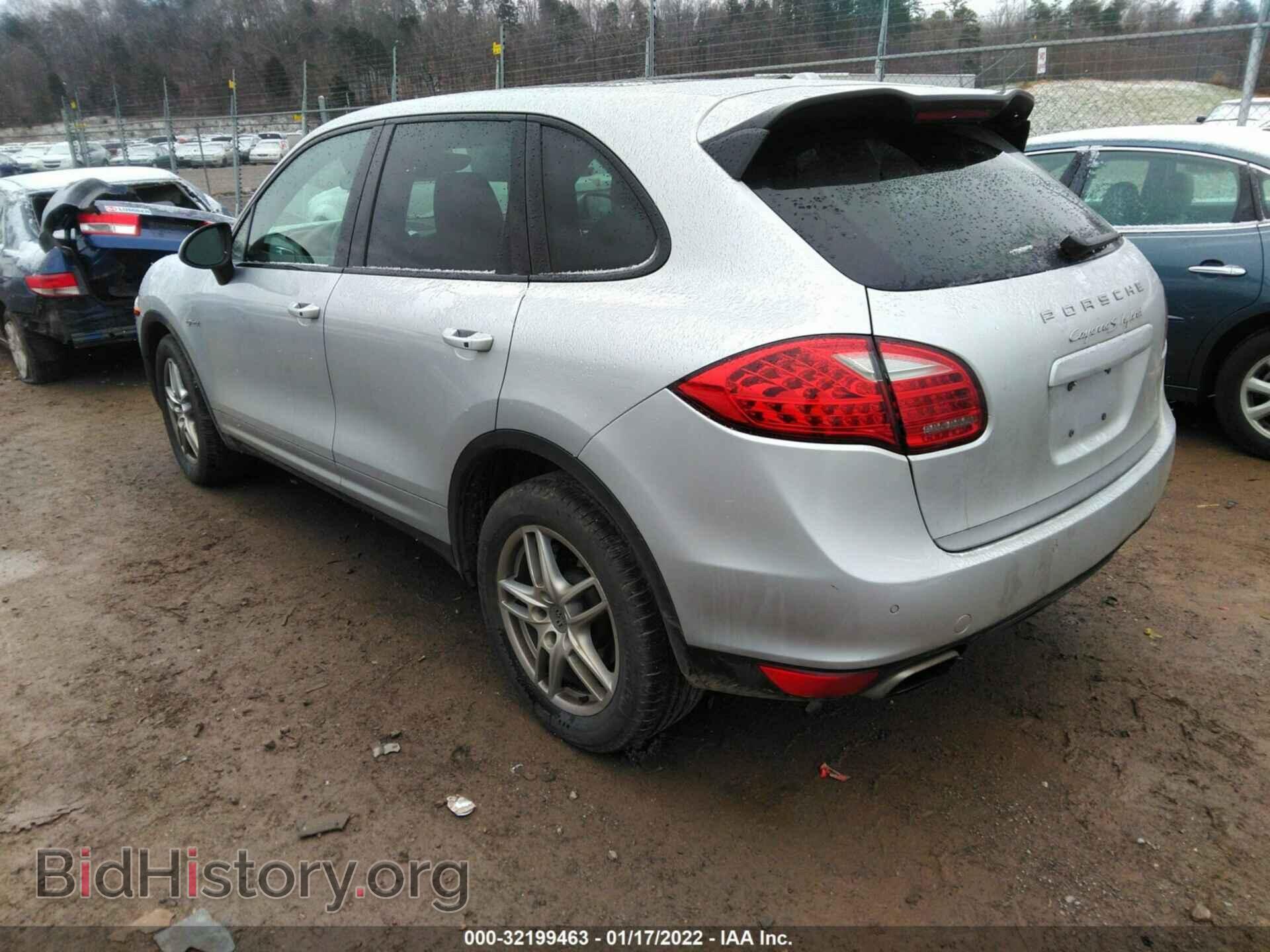 2012 PORSCHE CAYENNE - VIN: WP1AE2A27CLA90542 - Фото 3