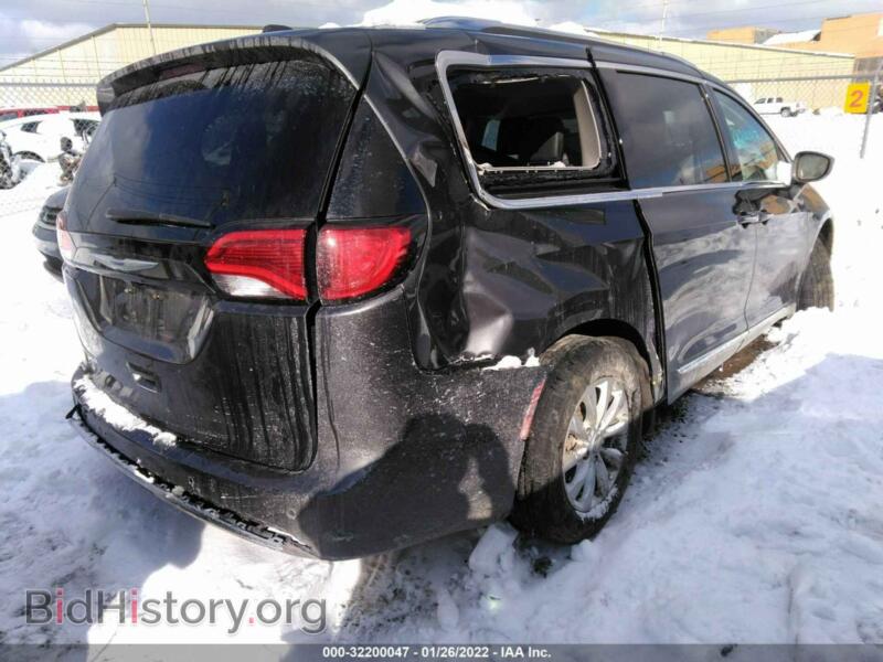 2019 Chrysler PACIFICA (VIN 2C4RC1BG5KR686950) — photo 3 of 10