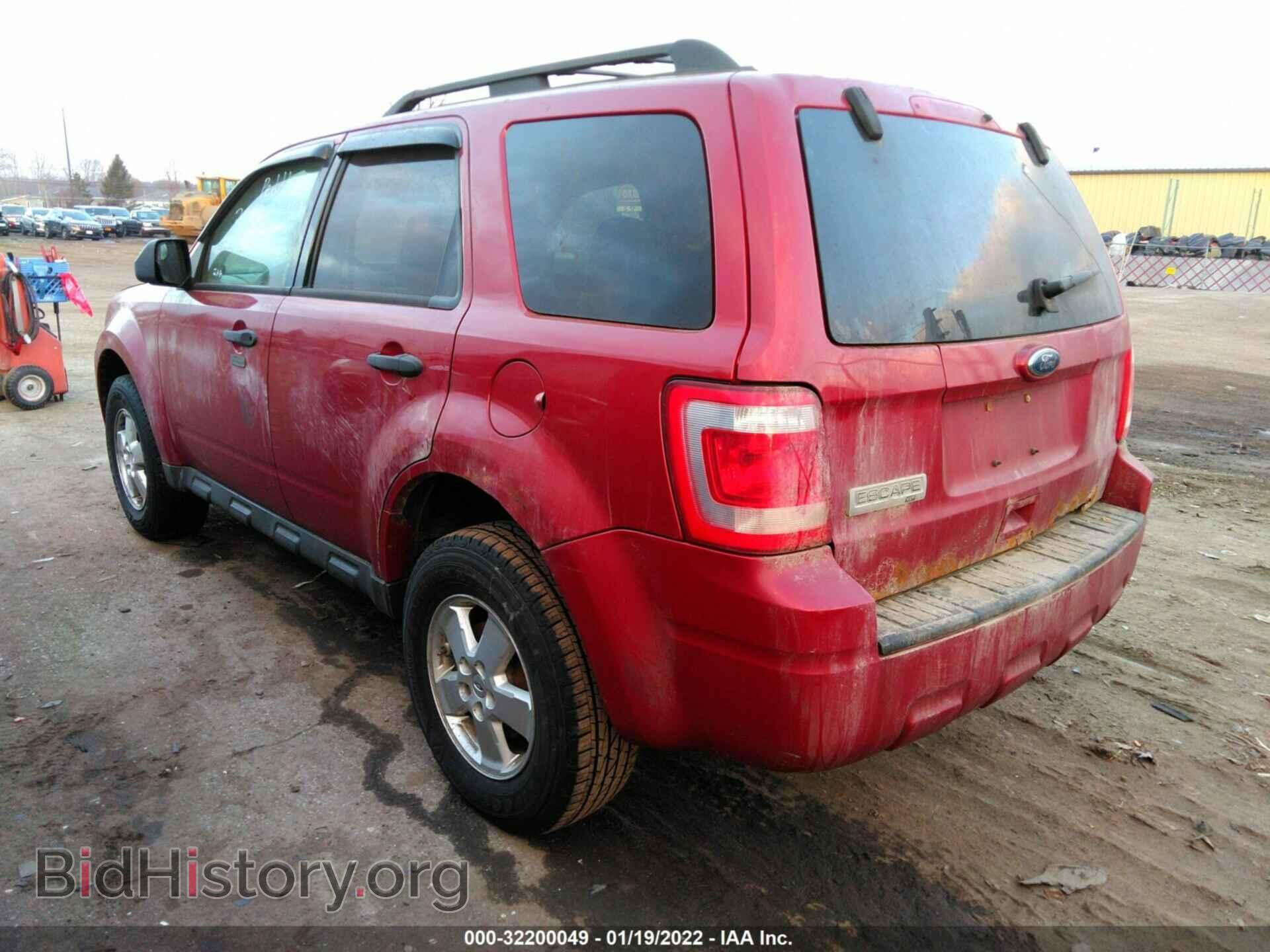 2011 FORD ESCAPE - VIN: 1FMCU0D79BKA05399 - Фото 3