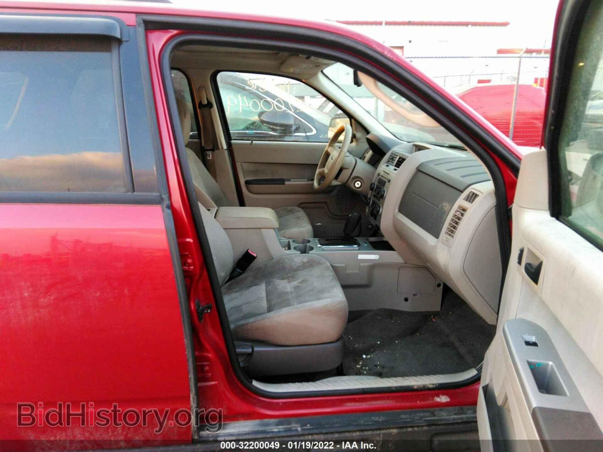 2011 FORD ESCAPE - VIN: 1FMCU0D79BKA05399 - Фото 5