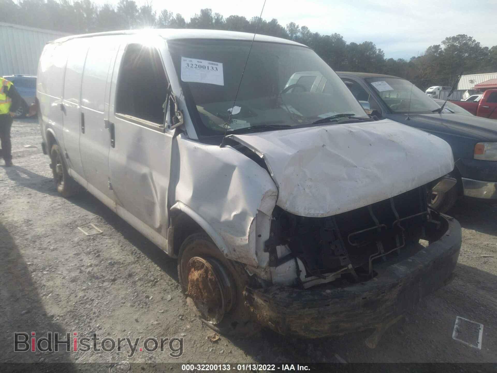 Photo 1GCWGFBA5D1173091 - CHEVROLET EXPRESS CARGO VAN 2013