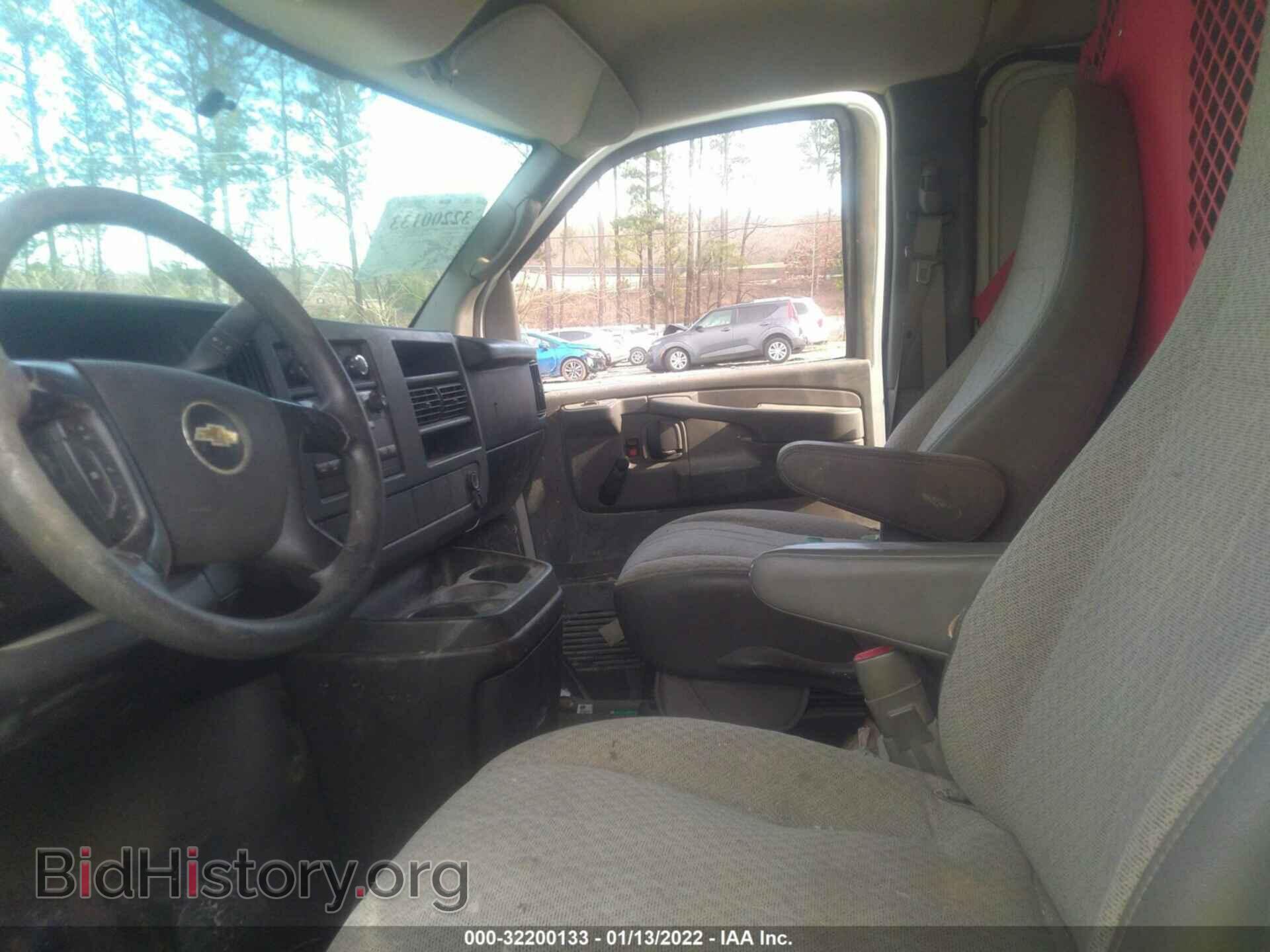 2013 CHEVROLET EXPRESS CARGO VAN - VIN: 1GCWGFBA5D1173091 - Photo 8