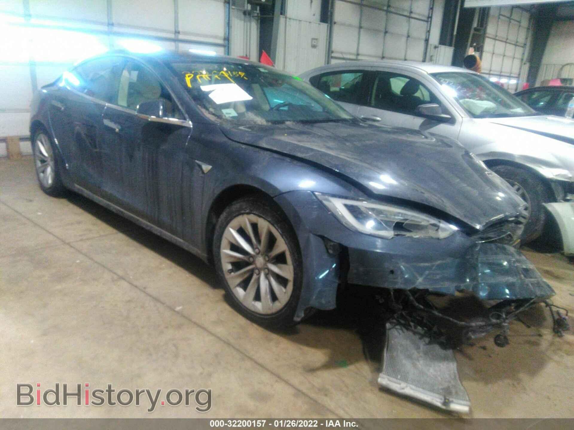 Фотография 5YJSA1E21HF216765 - TESLA MODEL S 2017