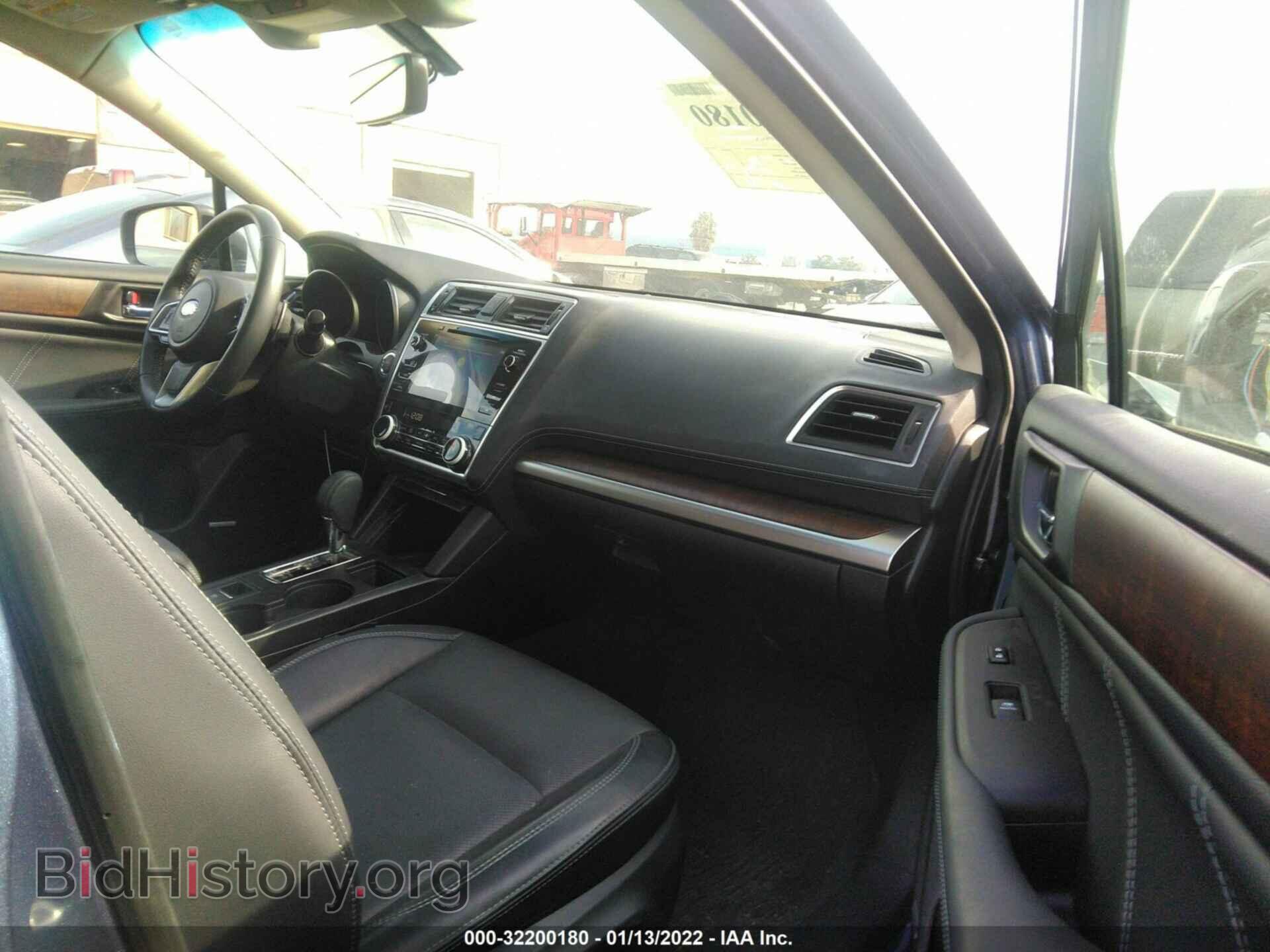 2018 SUBARU OUTBACK - VIN: 4S4BSANC9J3288740 - Фото 5