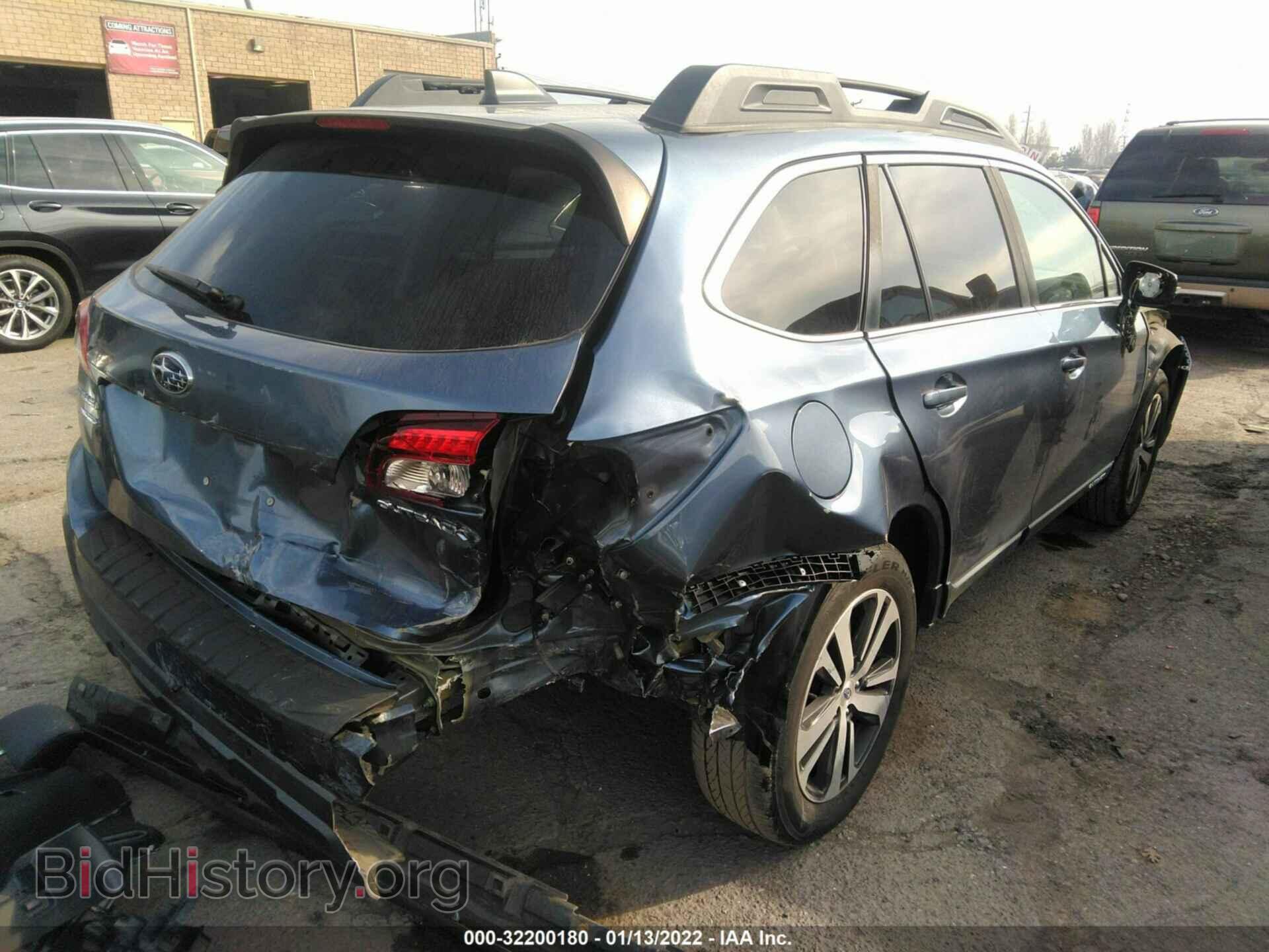 2018 SUBARU OUTBACK - VIN: 4S4BSANC9J3288740 - Фото 6