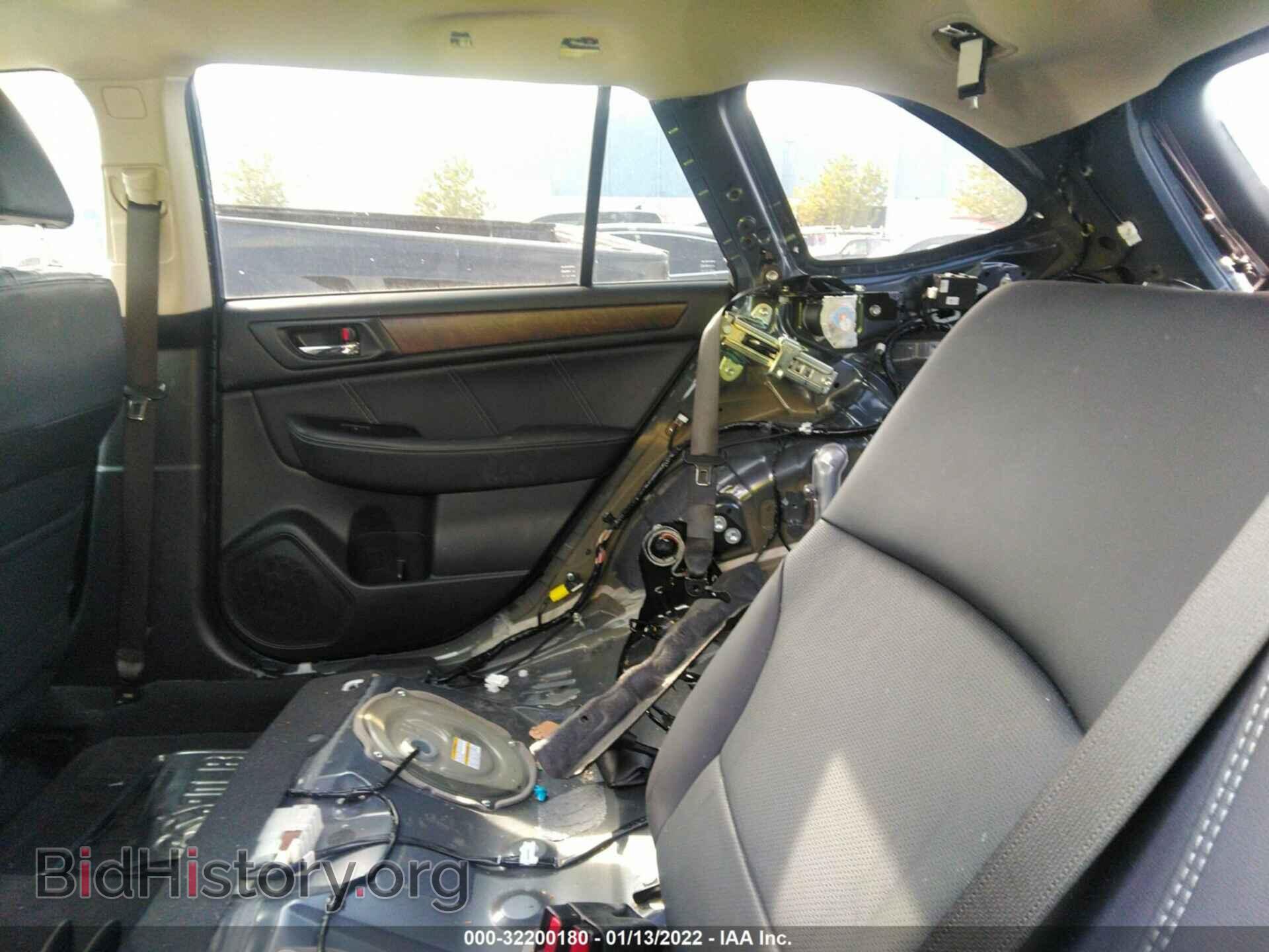 2018 SUBARU OUTBACK - VIN: 4S4BSANC9J3288740 - Фото 8