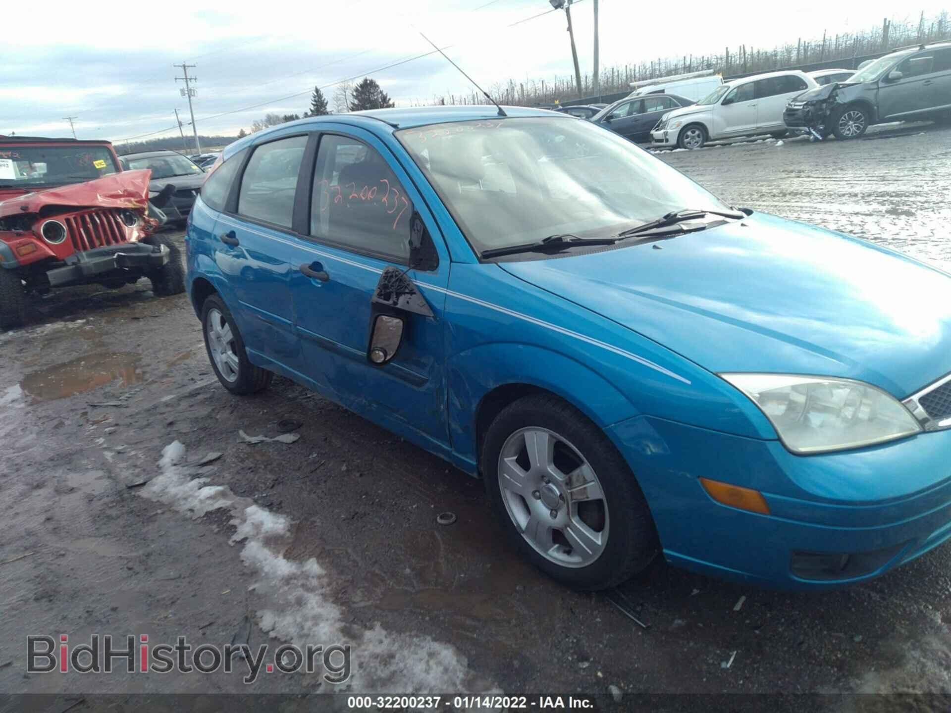 2007 FORD FOCUS - VIN: 1FAHP37NX7W201239 - Фото 6