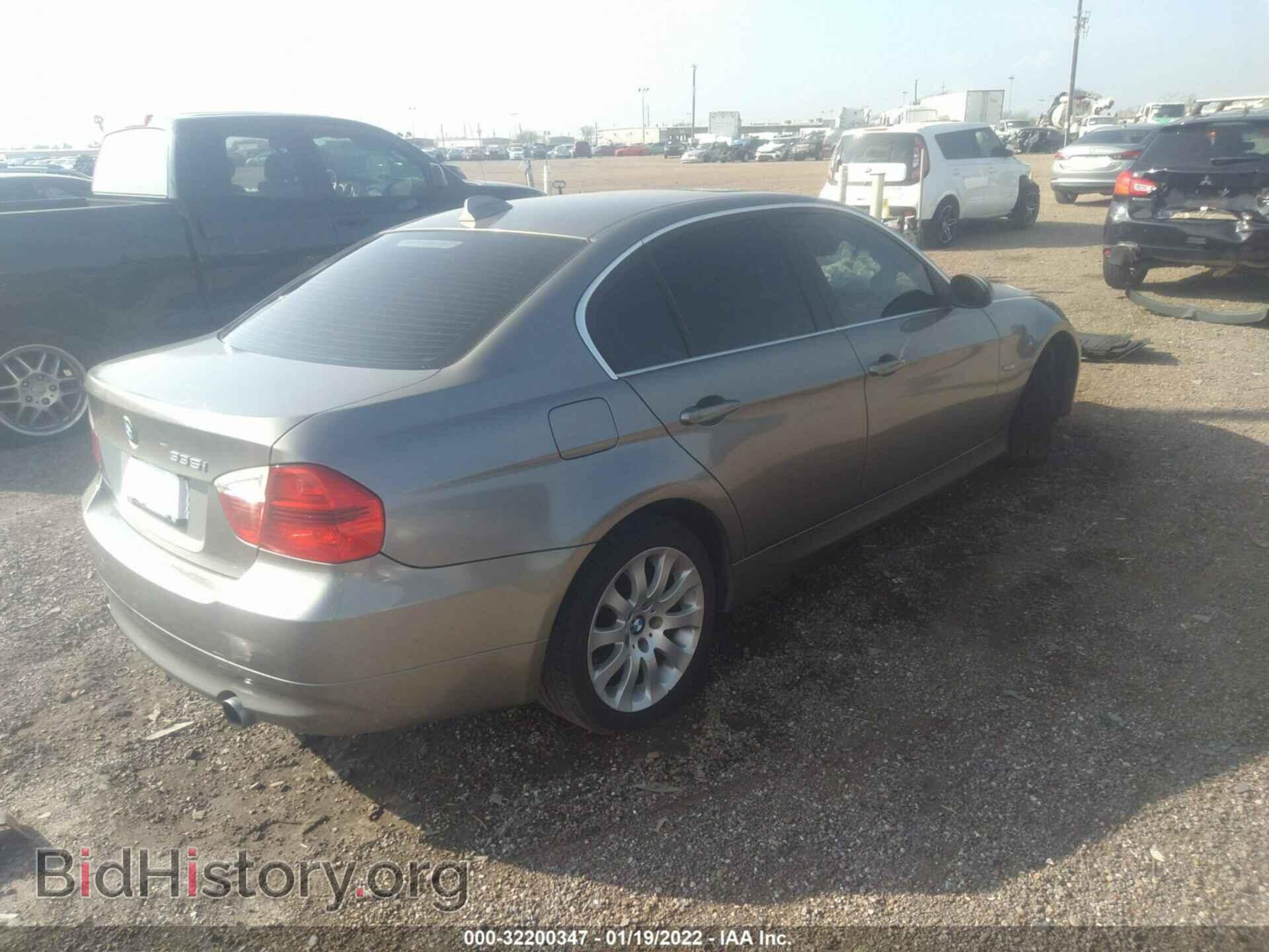 2008 BMW 3 SERIES - VIN: WBAVB73578VH25125 - Фото 4