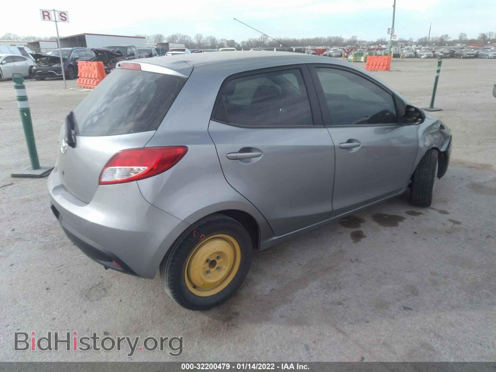 2013 MAZDA MAZDA2 - VIN: JM1DE1KY9D0154238 - Фото 4