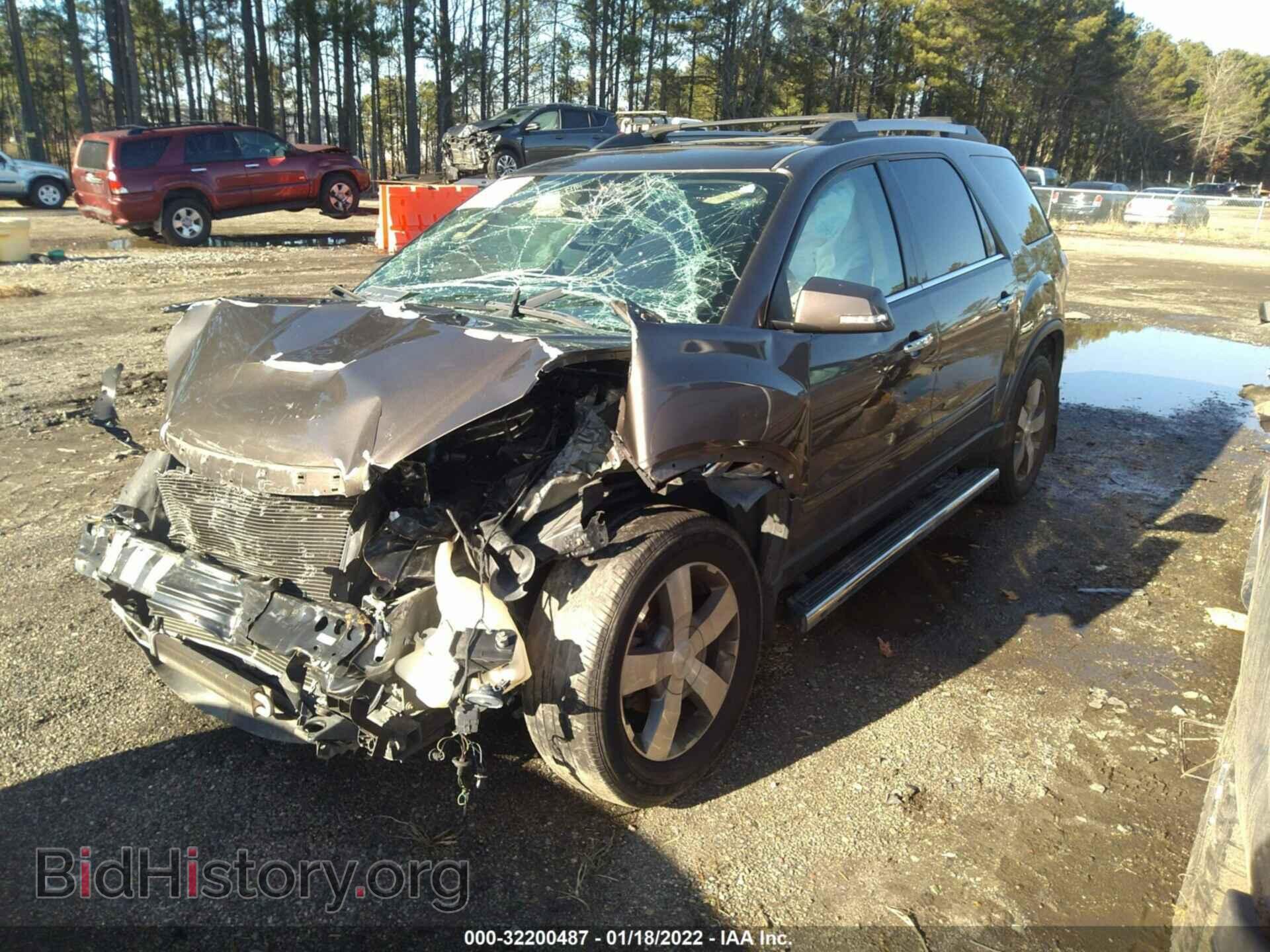2011 GMC ACADIA - VIN: 1GKKVRED3BJ254149 - Фото 2
