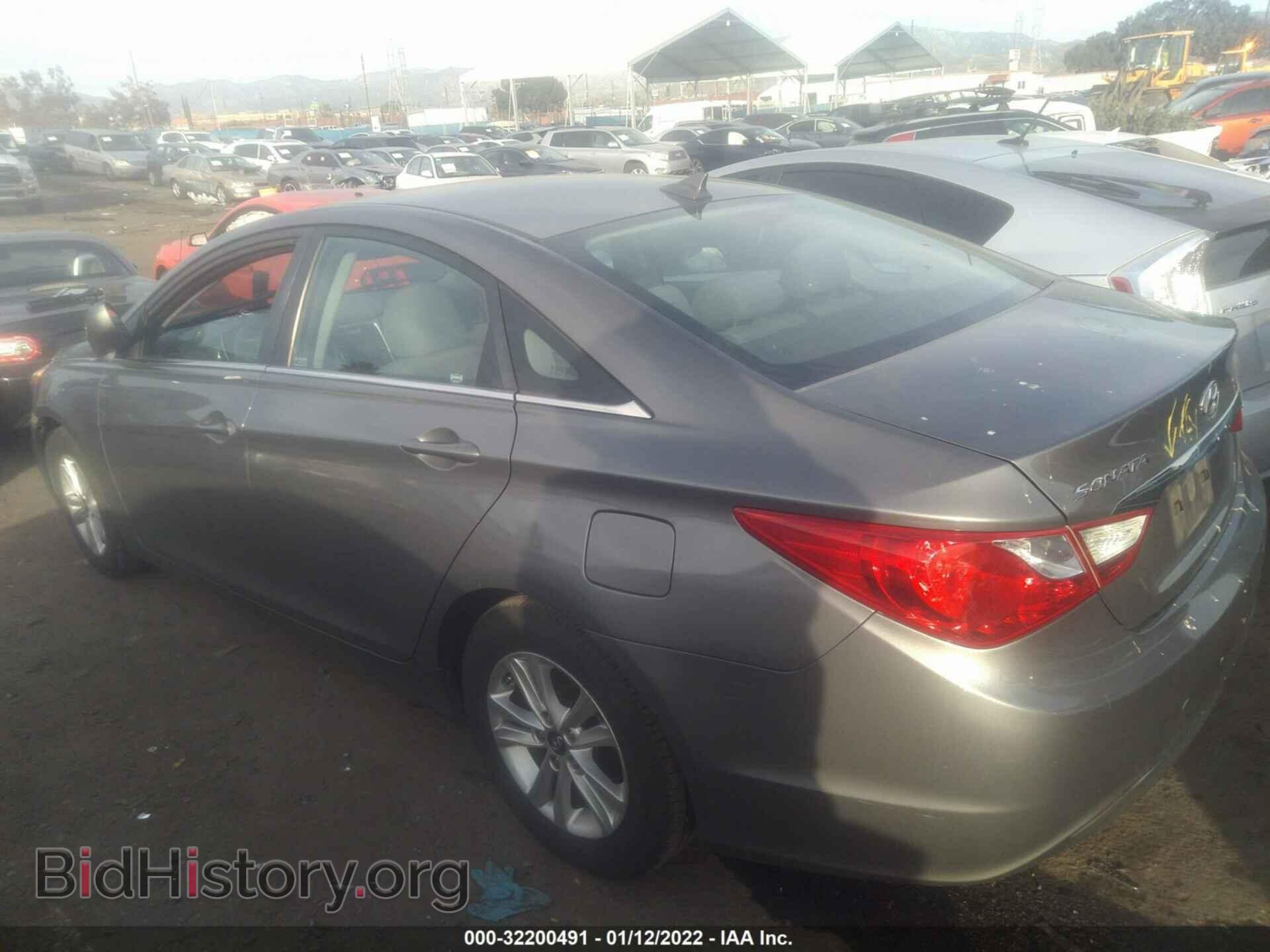 2012 HYUNDAI SONATA - VIN: 5NPEB4ACXCH465683 - Фото 3