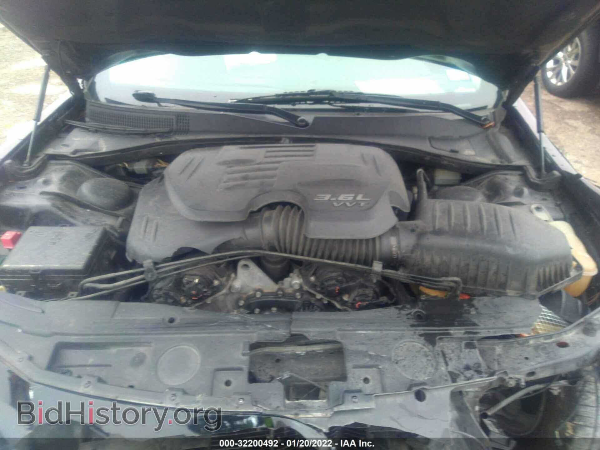 2015 CHRYSLER 300 - VIN: 2C3CCAAG6FH766457 - Фото 10