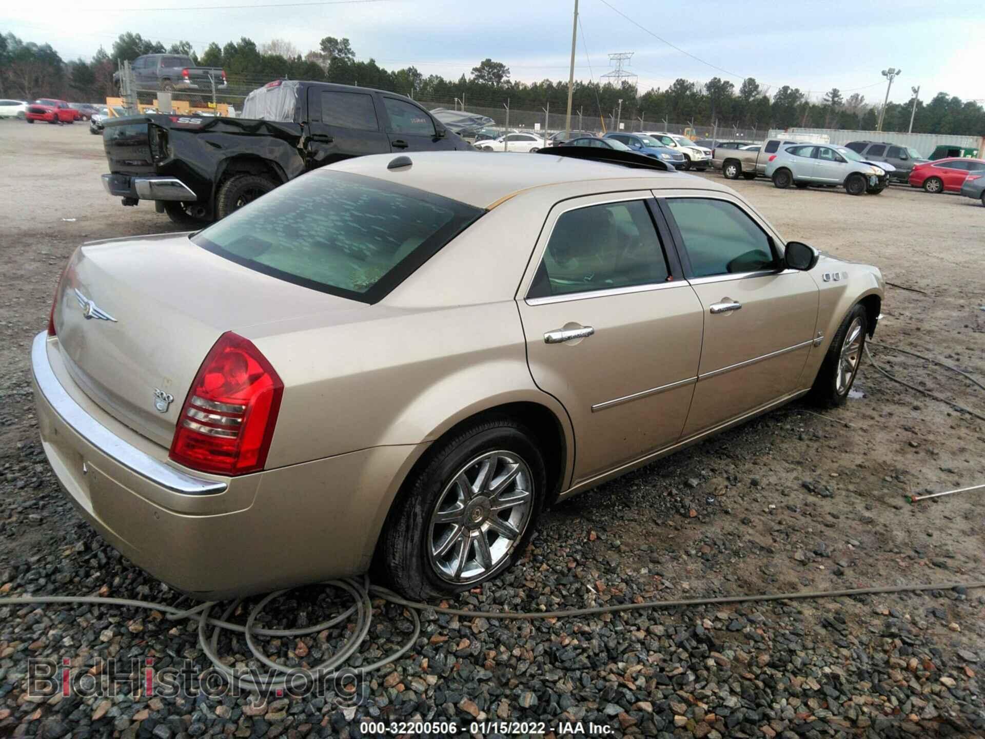 2006 CHRYSLER 300 - VIN: 2C3LA63H76H205595 - Фото 4