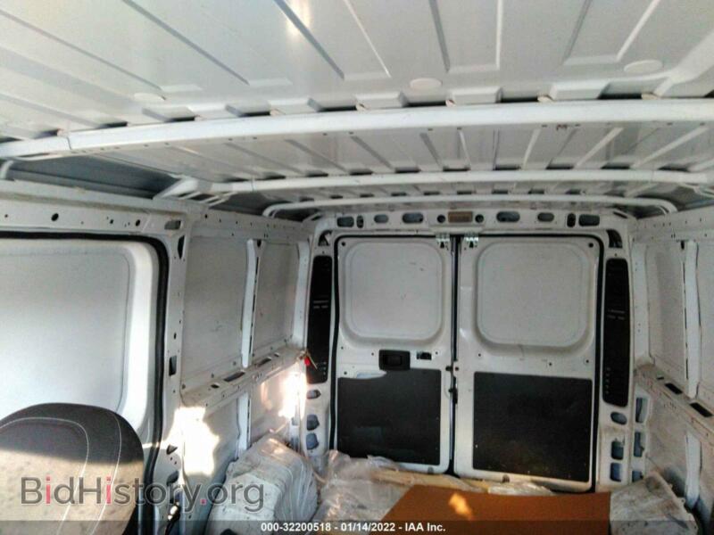 2017 RAM PROMASTER CARGO VAN (VIN 3C6TRVAG7HE552326) — фото 8 из 10