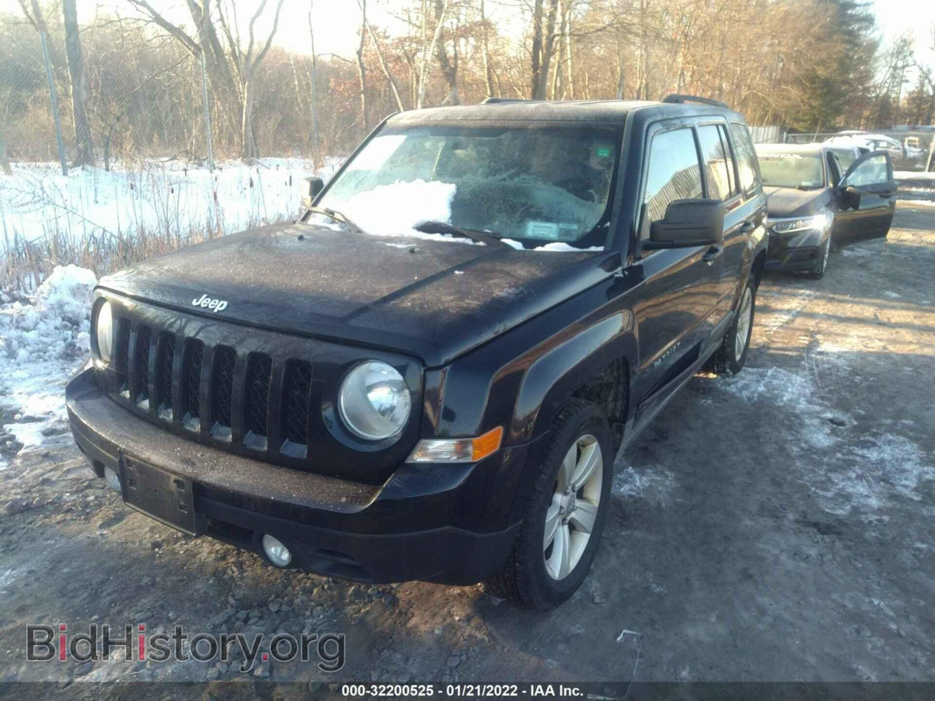 Photo 1J4NF1GB1BD100566 - JEEP PATRIOT 2011