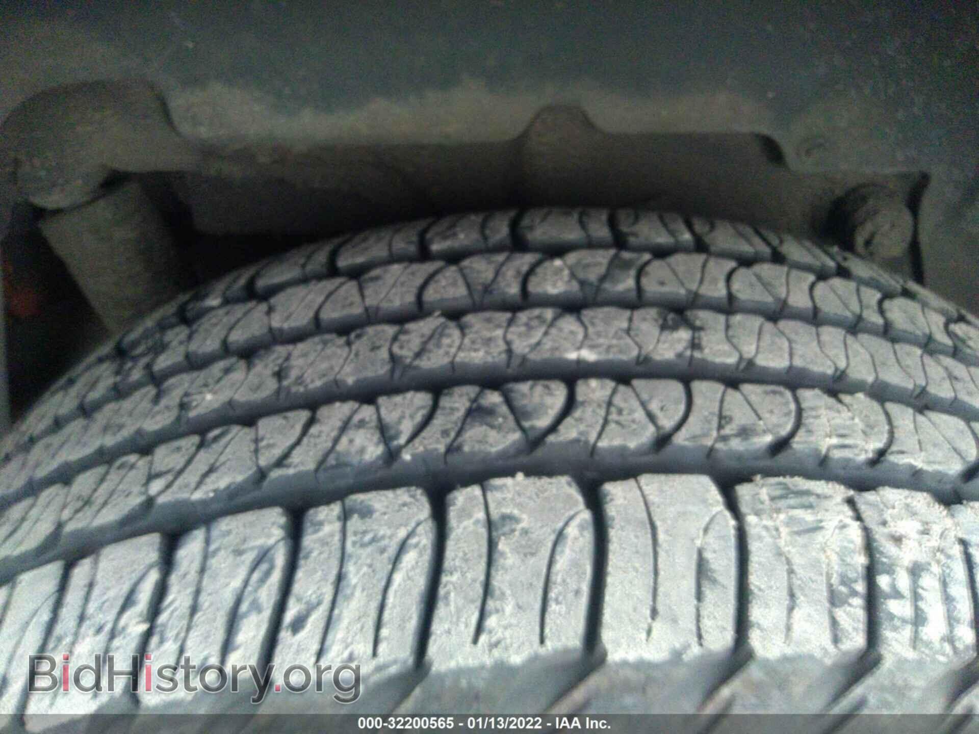 2006 JEEP COMMANDER - VIN: 1J8HG48K76C313896 - Фото 15
