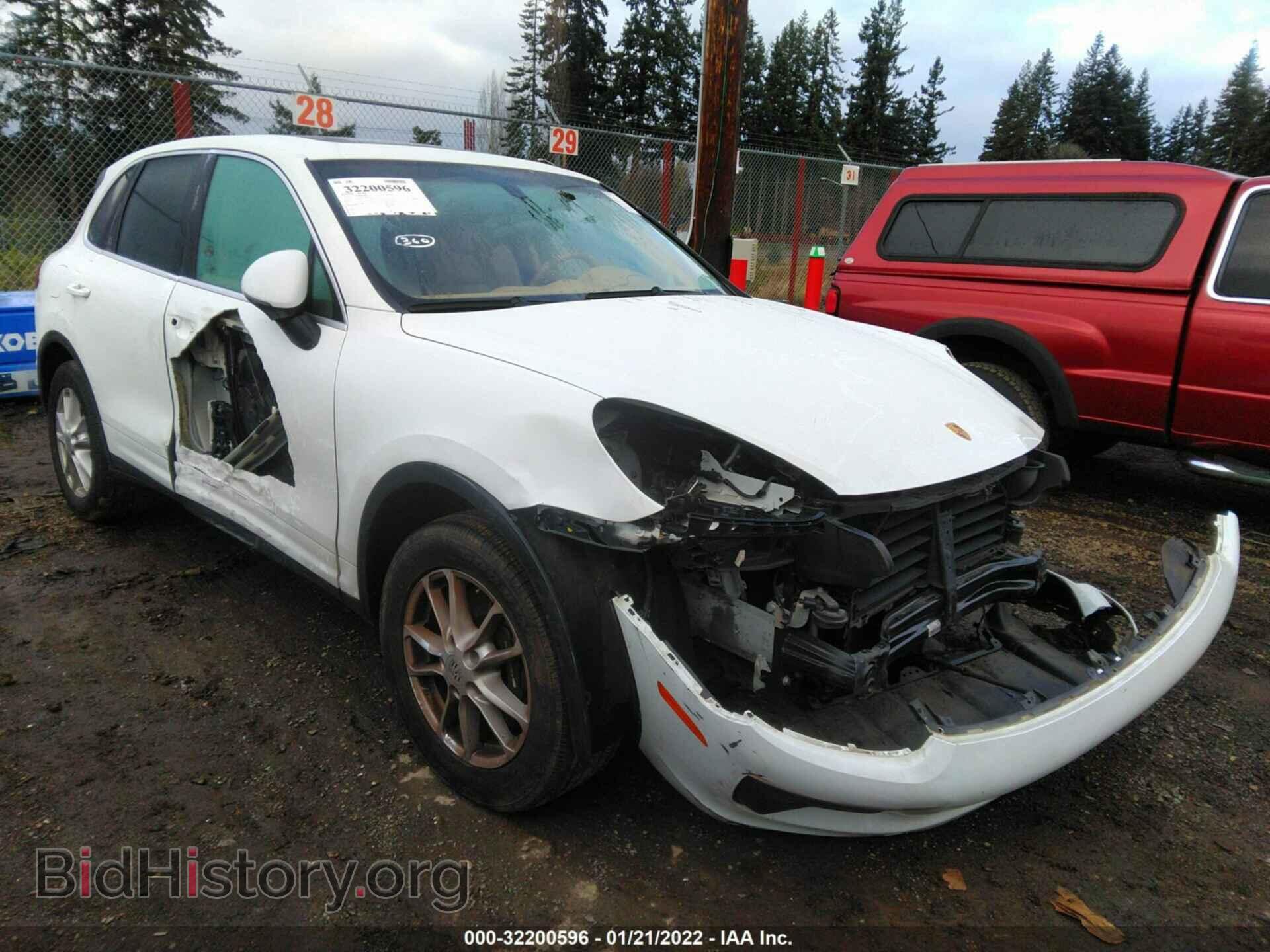 Фотография WP1AA2A22GLA10808 - PORSCHE CAYENNE 2016