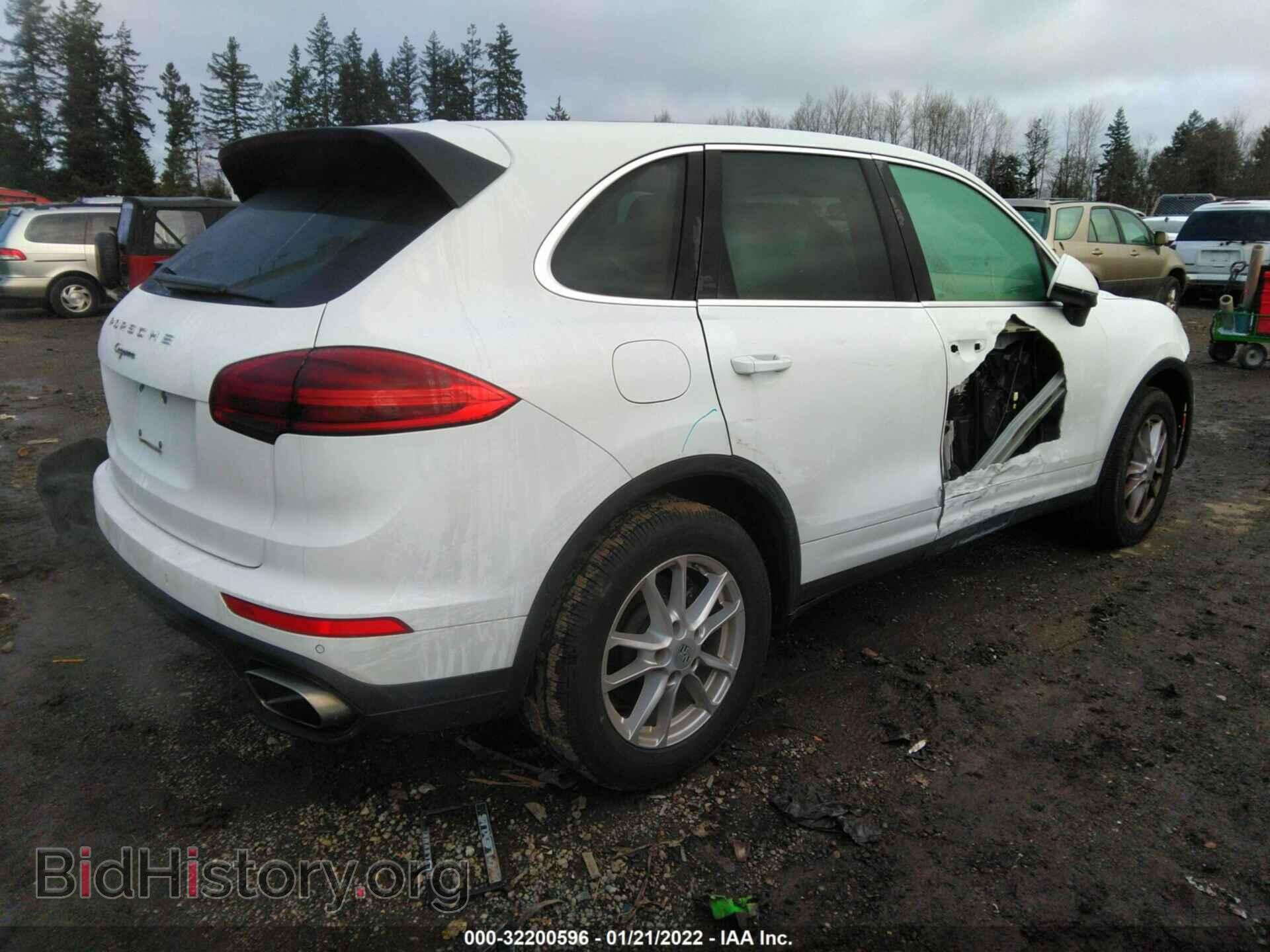 2016 PORSCHE CAYENNE - VIN: WP1AA2A22GLA10808 - Фото 4