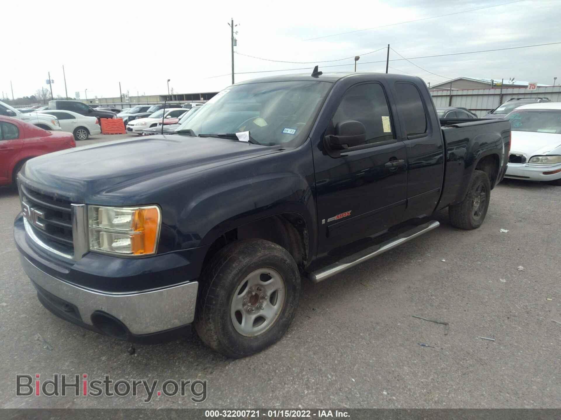 2007 GMC SIERRA 1500 - VIN: 2GTEC19Y071500332 - Фото 2