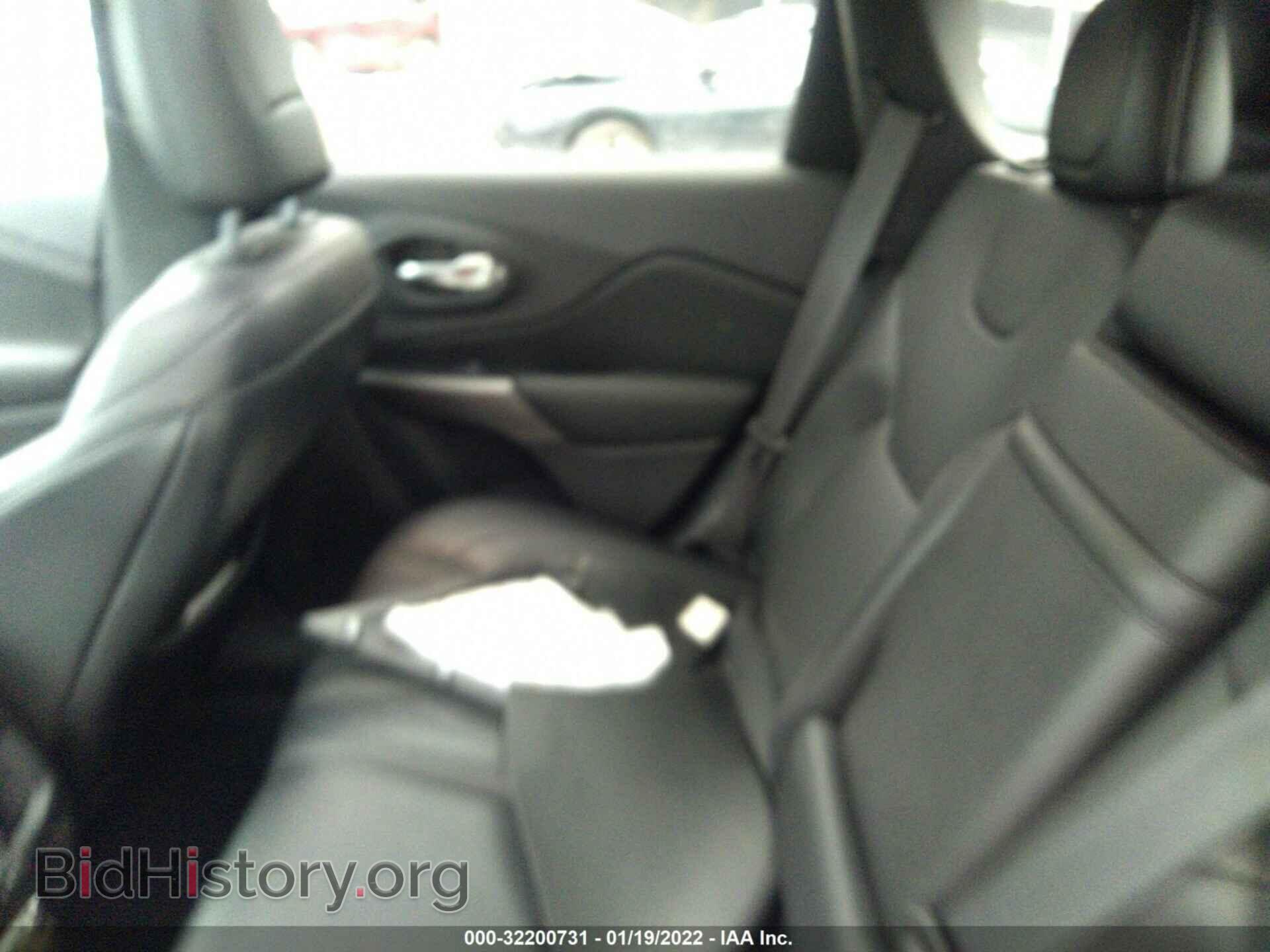 2019 JEEP CHEROKEE - VIN: 1C4PJMDX8KD351132 - Фото 8