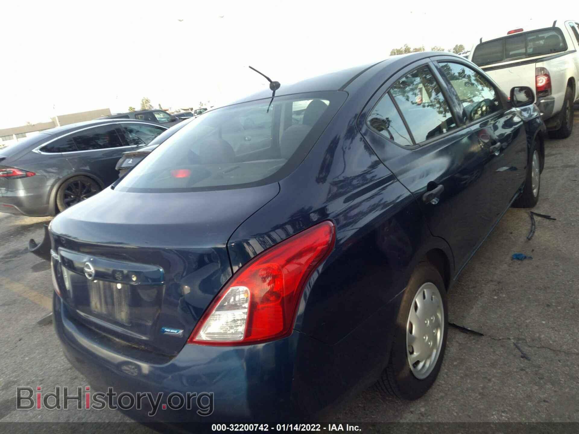 2013 NISSAN VERSA - VIN: 3N1CN7AP5DL887772 - Фото 4