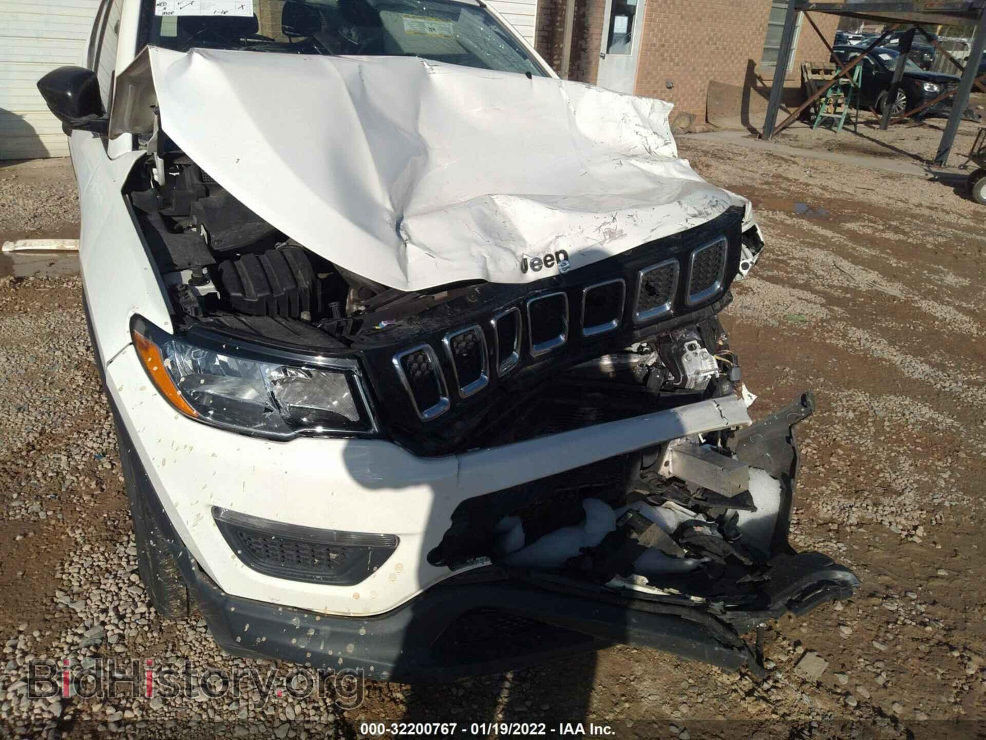 2018 JEEP COMPASS - VIN: 3C4NJCAB0JT151767 - Фото 6