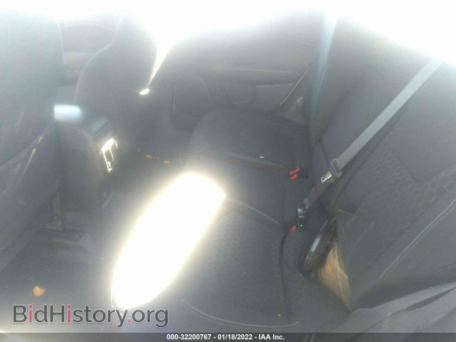 2018 JEEP COMPASS - VIN: 3C4NJCAB0JT151767 - Фото 8