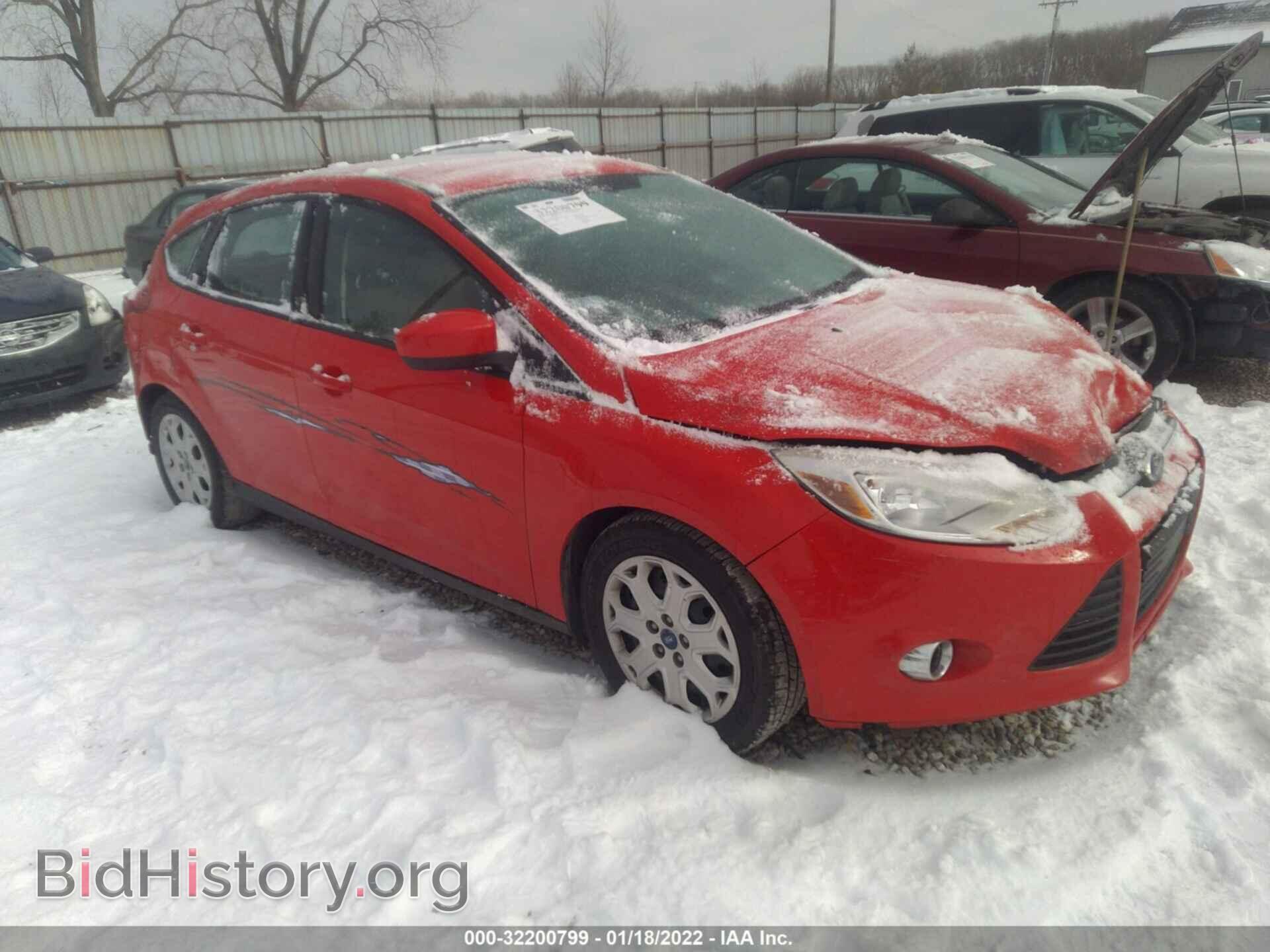 Фотография 1FAHP3K21CL139402 - FORD FOCUS 2012