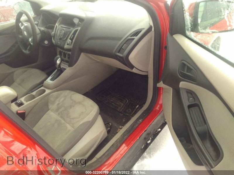 2012 Ford FOCUS (VIN 1FAHP3K21CL139402) — фото 5 из 15