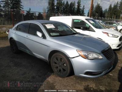 2013 Chrysler 200 Touring, голубой — VIN 1C3CCBBB0DN695740, IAAI