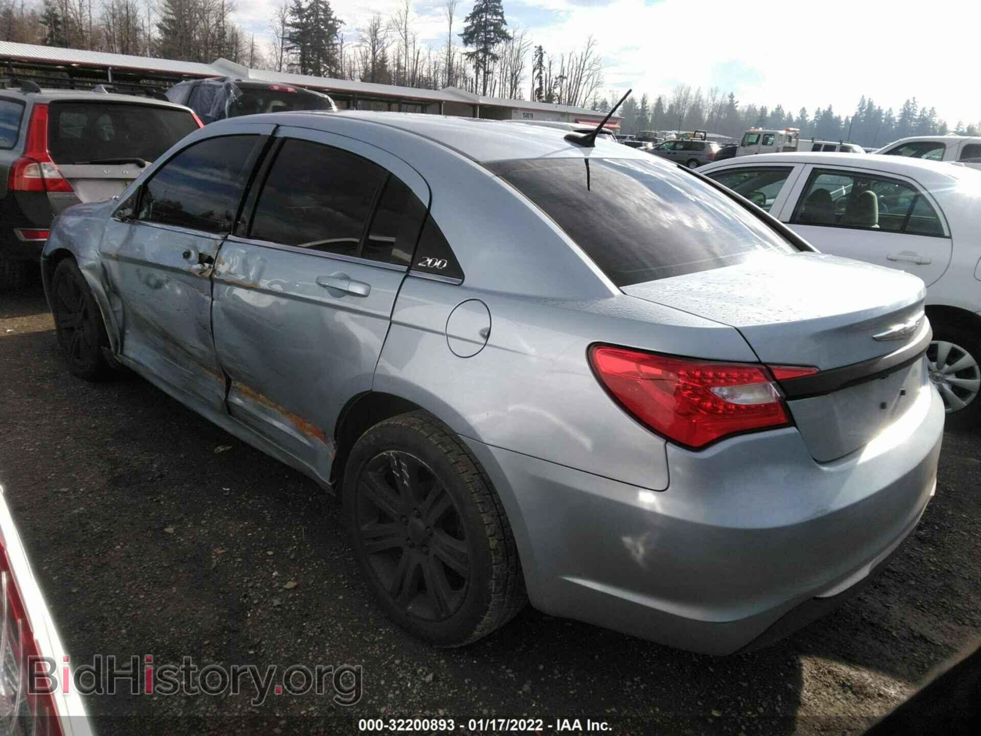 2013 CHRYSLER 200 - VIN: 1C3CCBBB0DN695740 - Фото 3