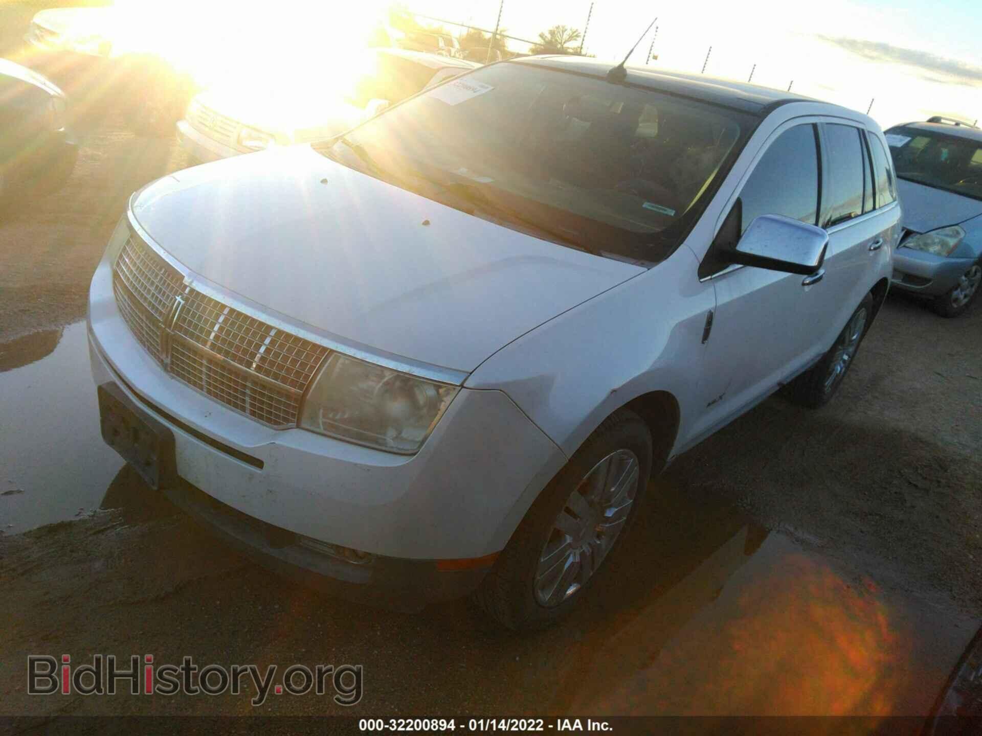 2009 LINCOLN MKX - VIN: 2LMDU68C19BJ04872 - Photo 2
