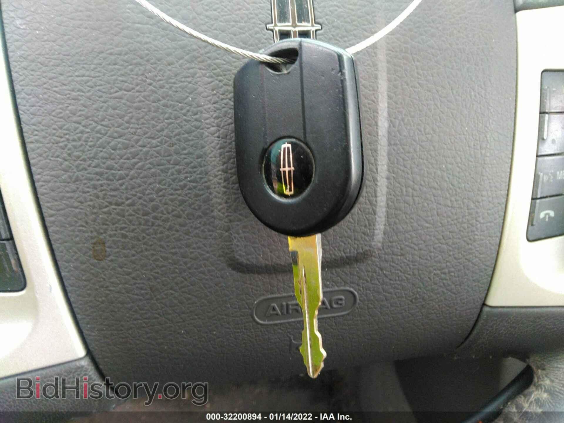 2009 LINCOLN MKX - VIN: 2LMDU68C19BJ04872 - Photo 11