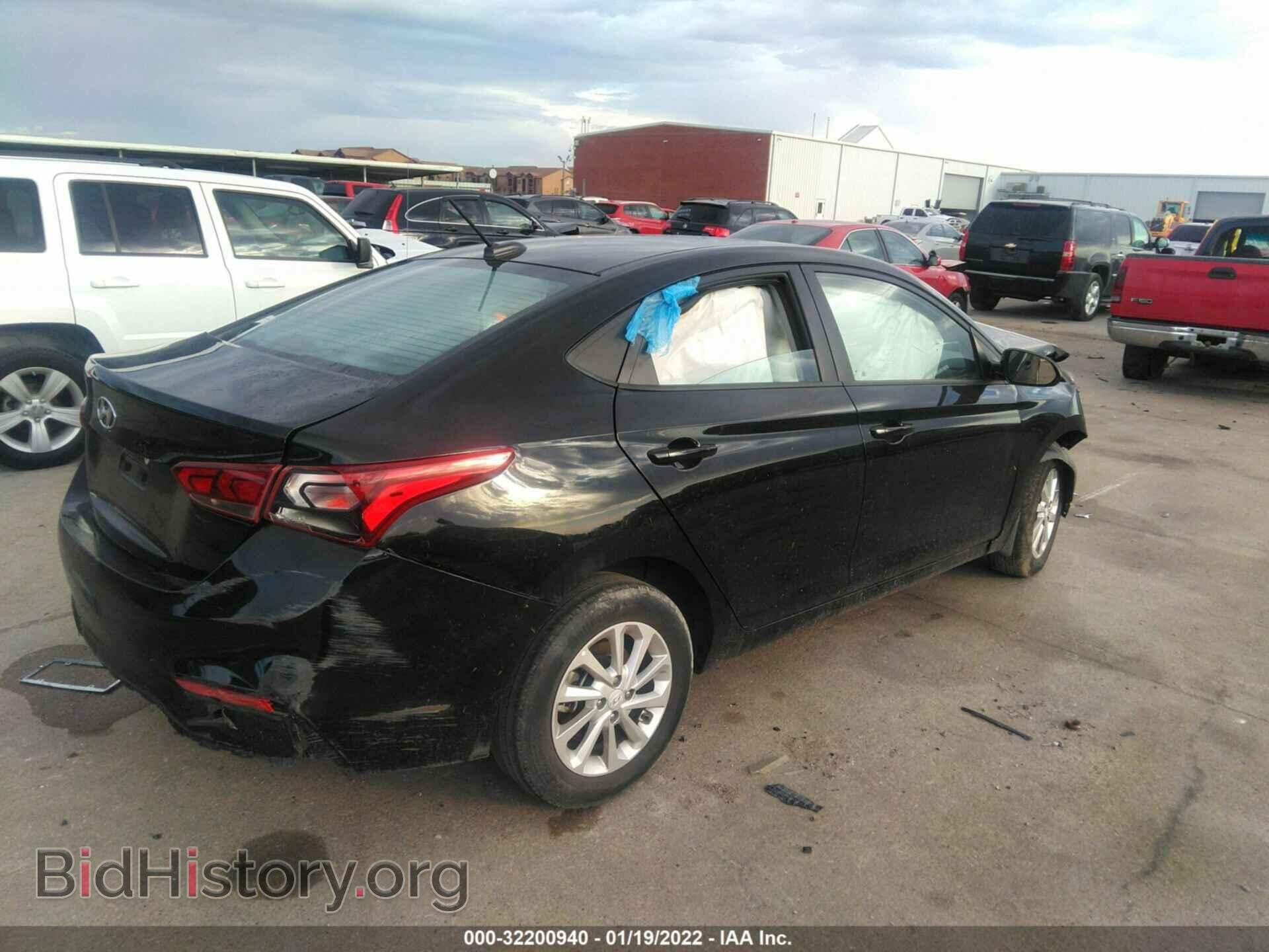 2018 HYUNDAI ACCENT - VIN: 3KPC24A31JE030852 - Фото 4