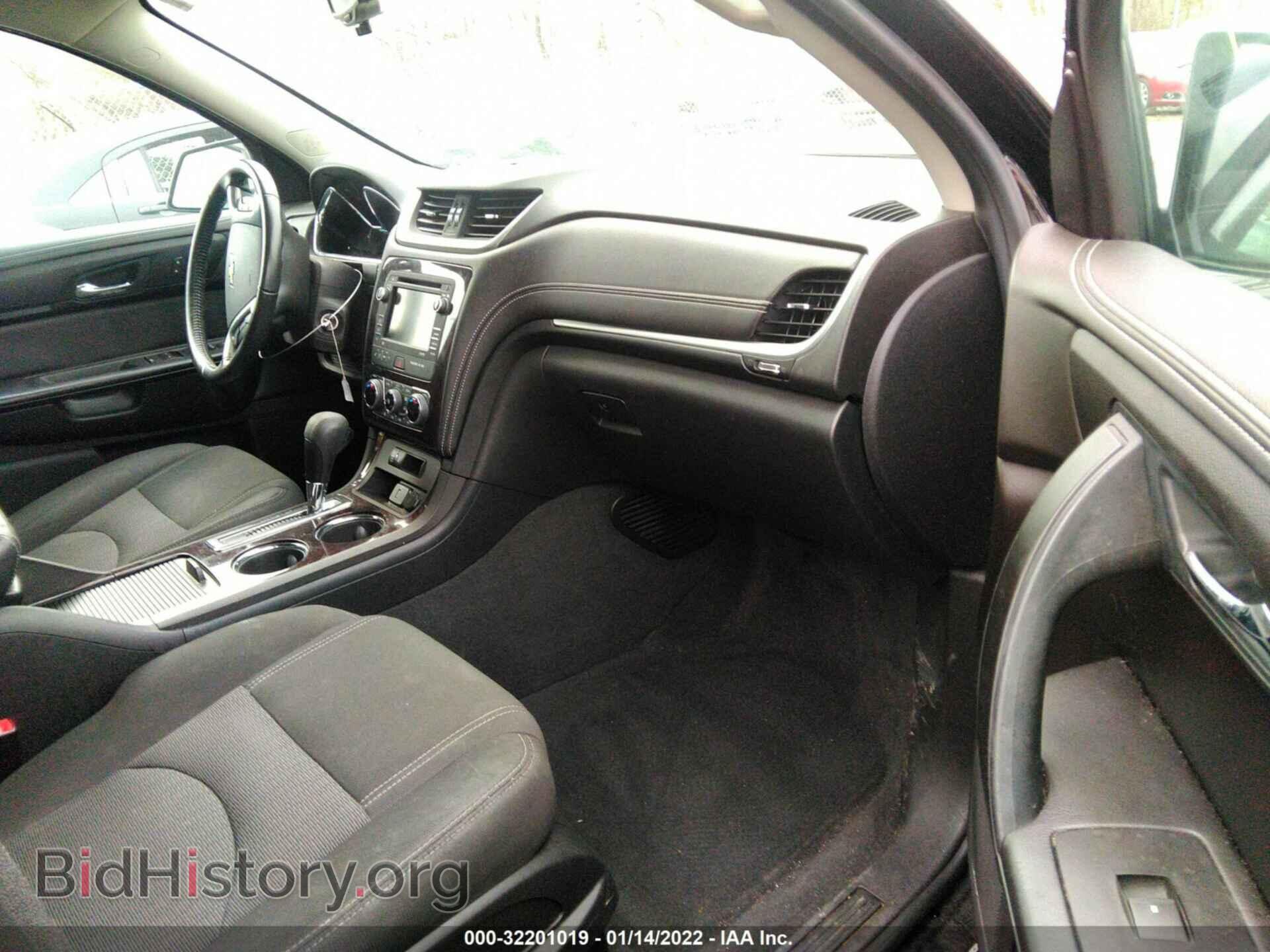 2017 CHEVROLET TRAVERSE - VIN: 1GNKRGKD9HJ146076 - Фото 5