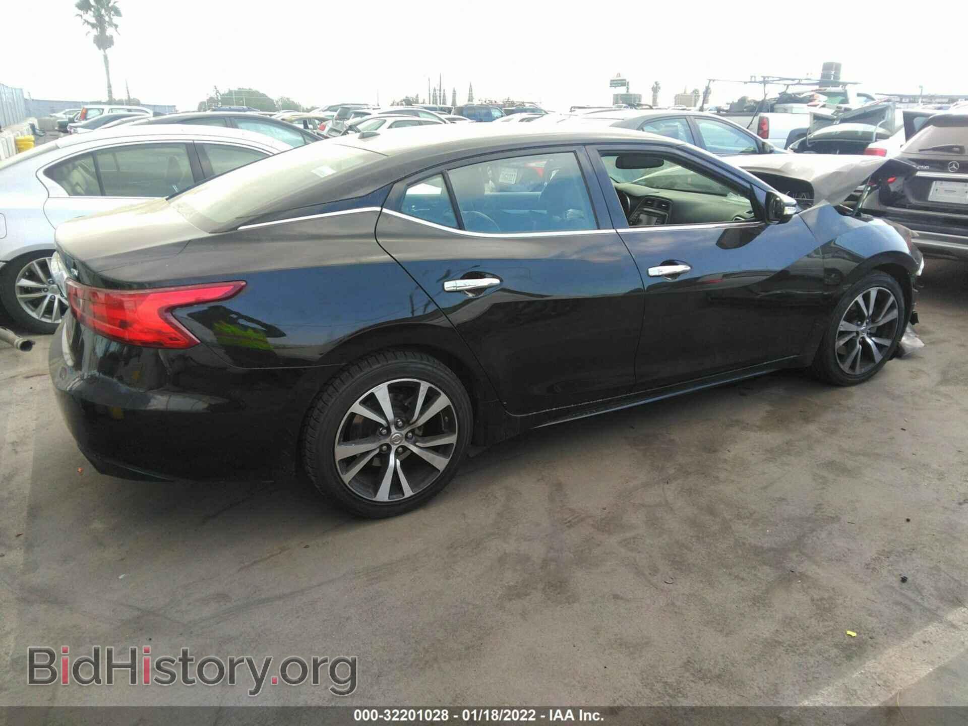 2018 NISSAN MAXIMA - VIN: 1N4AA6AP0JC384111 - Фото 4
